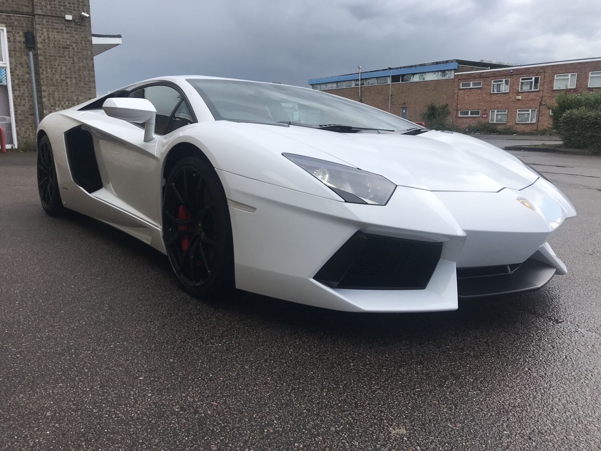 2014 LAMBORGHINI AVENTADOR LP700-4 **ONE FORMER KEEPER FROM NEW**10% BUYERS PREMIUM** - Image 2 of 35
