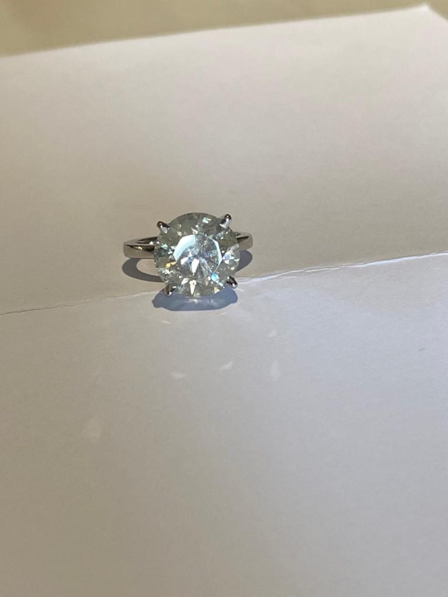 6.36 CT DIAMOND RING - Image 3 of 5