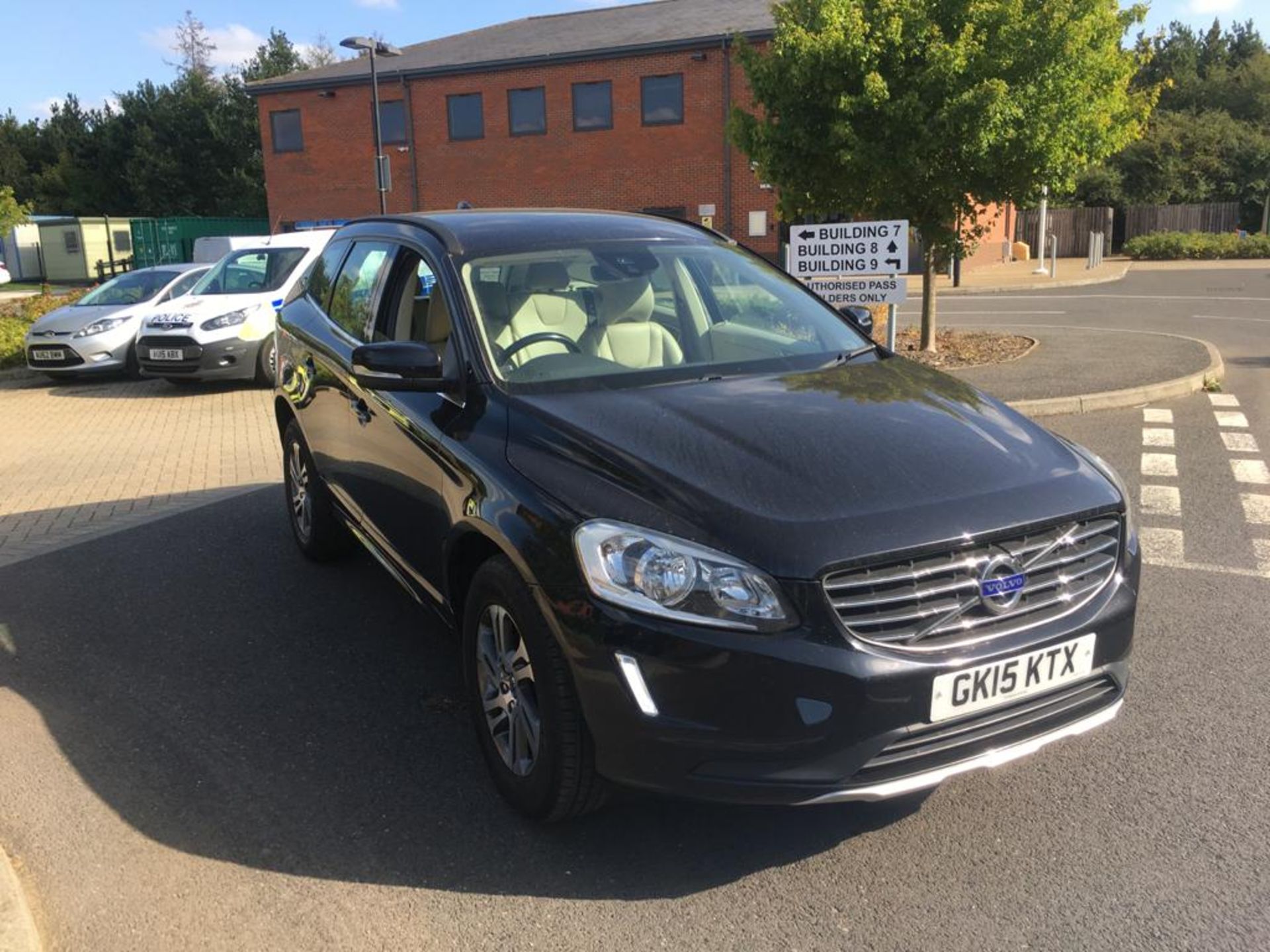 2015 VOLVO XC60 SE NAV D4 AUTO