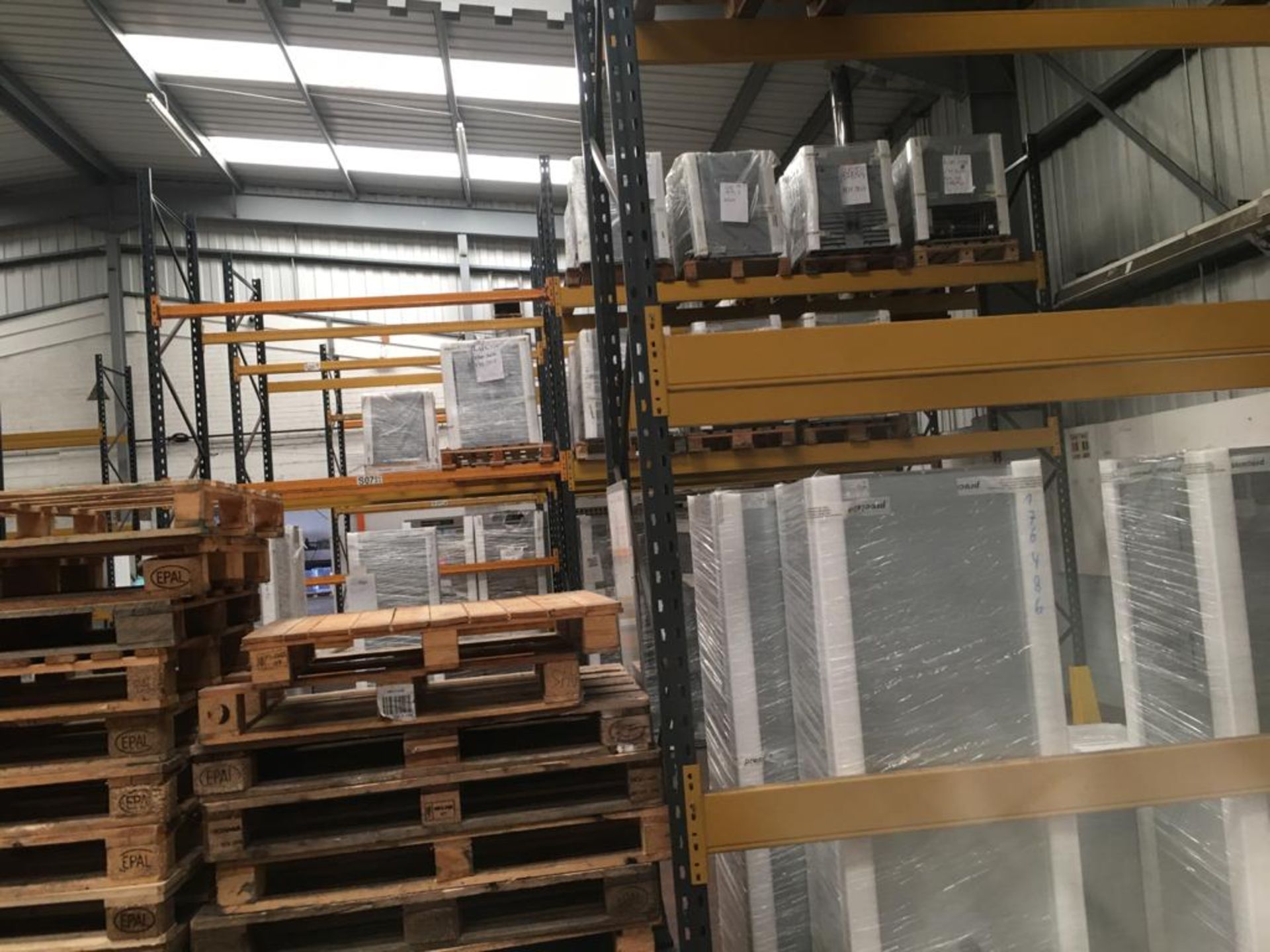 35X COMMERICAL RACKING BAYS - Image 6 of 9