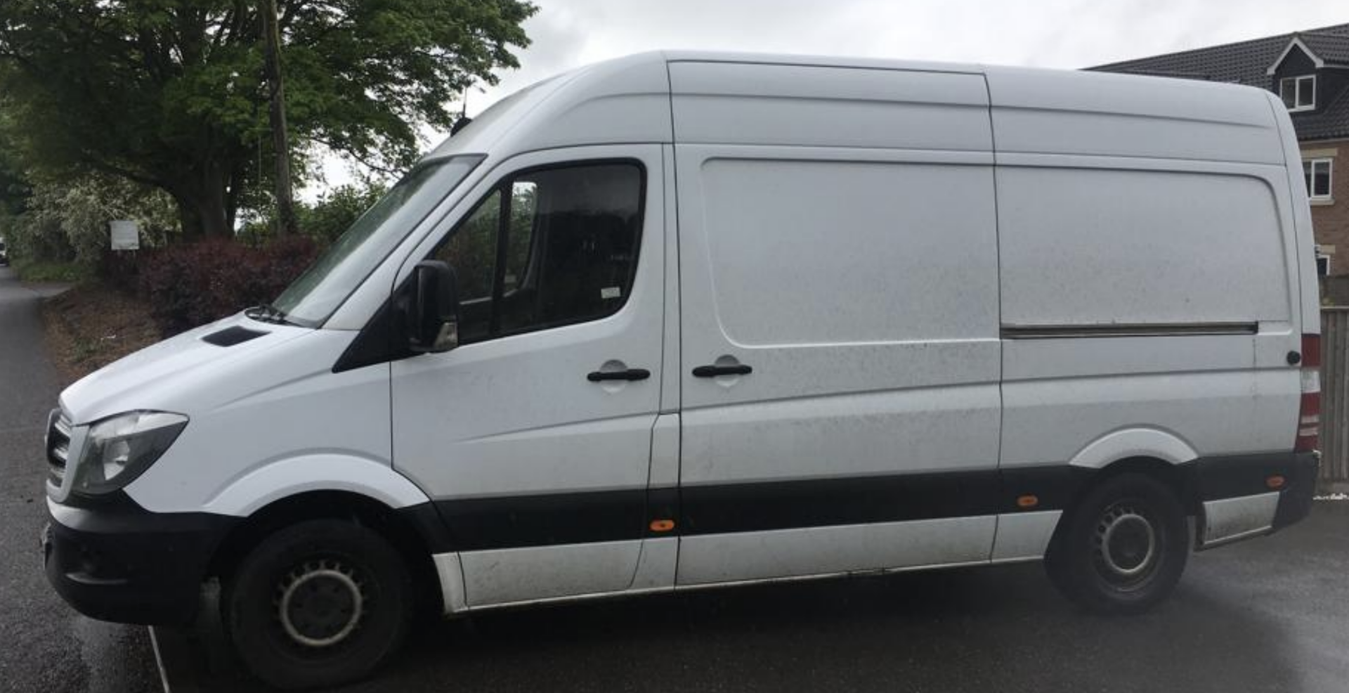 2013 MERCEDES-BENZ SPRINTER 313CDI MEDIUM DIESEL - 3.5t Van **ONE OWNER FROM NEW** - Image 5 of 19