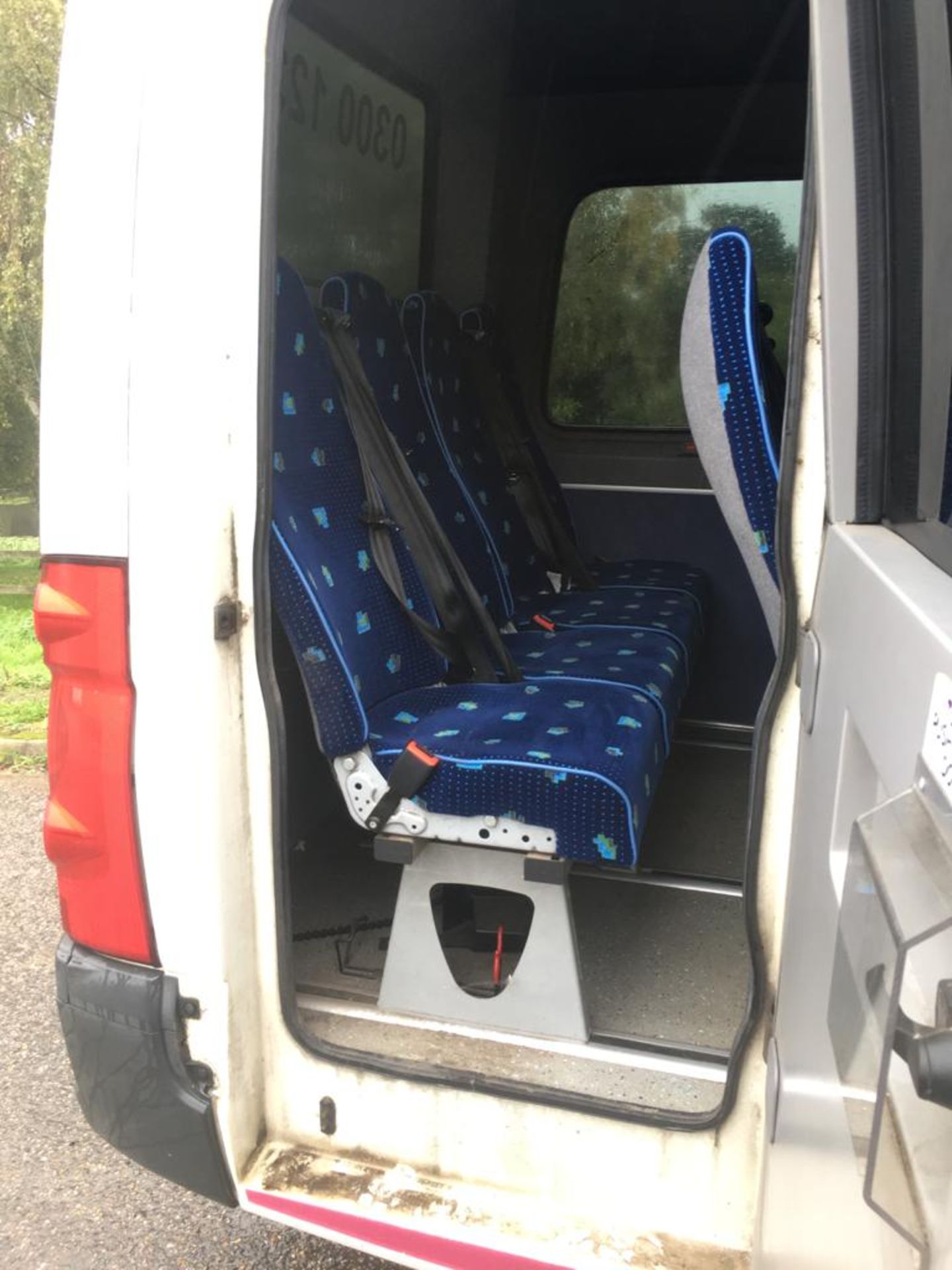 2009 VOLKSWAGEN MINIBUS 14 SEATER - Image 13 of 25