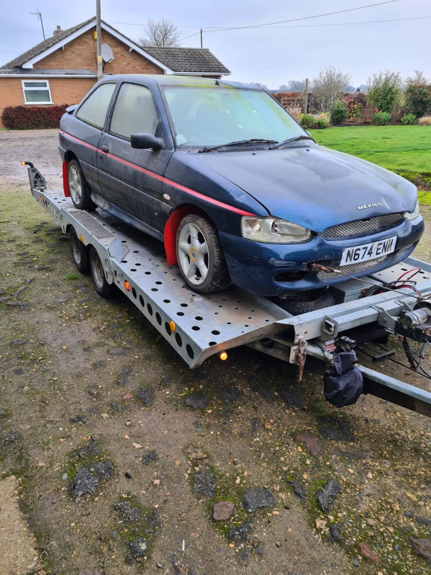 1995 FORD ESCORT 16V