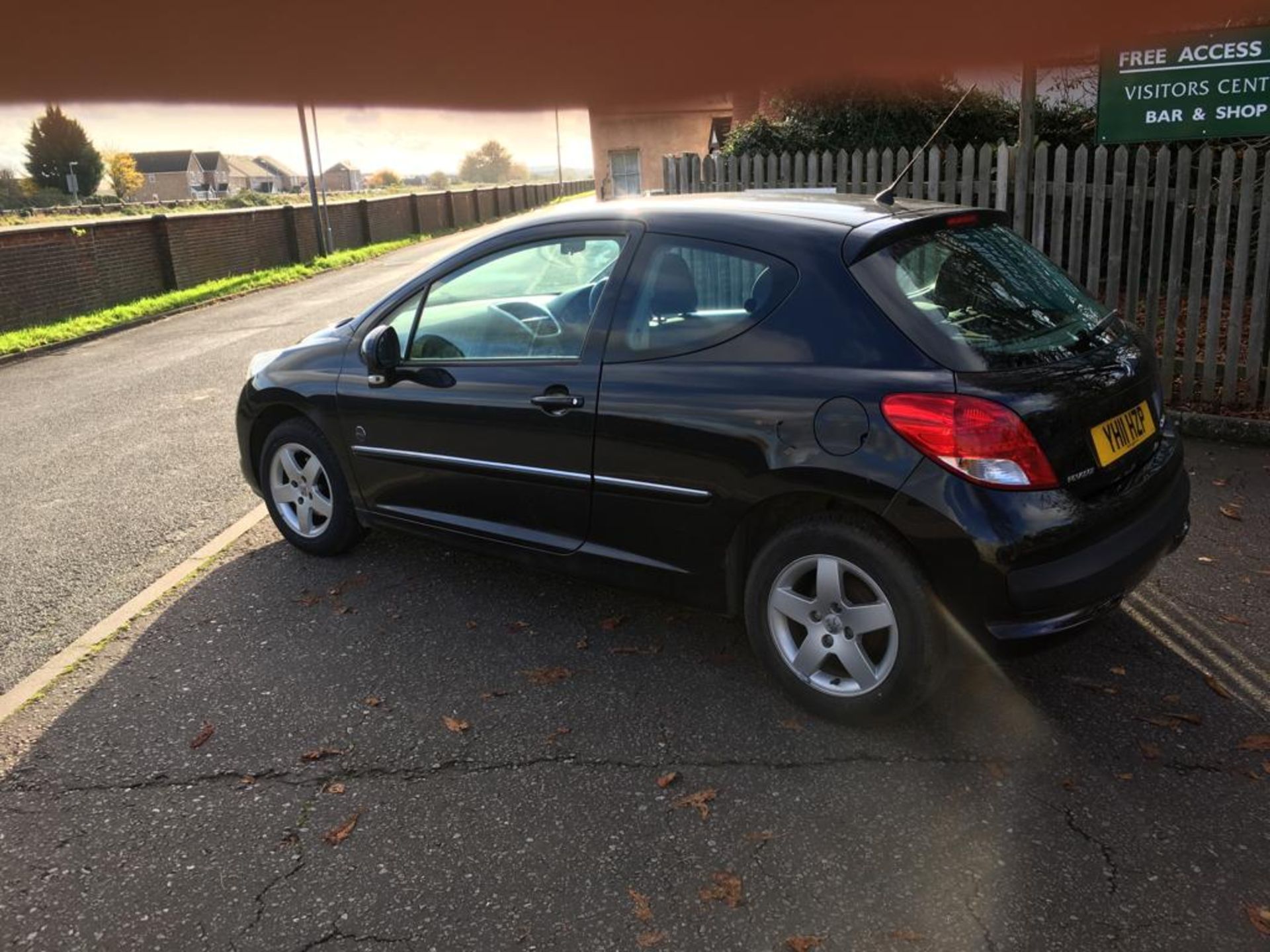 2011 PEUGOET 207 1.4 ENVY 3 DOOR HATCHBACK - Image 4 of 15