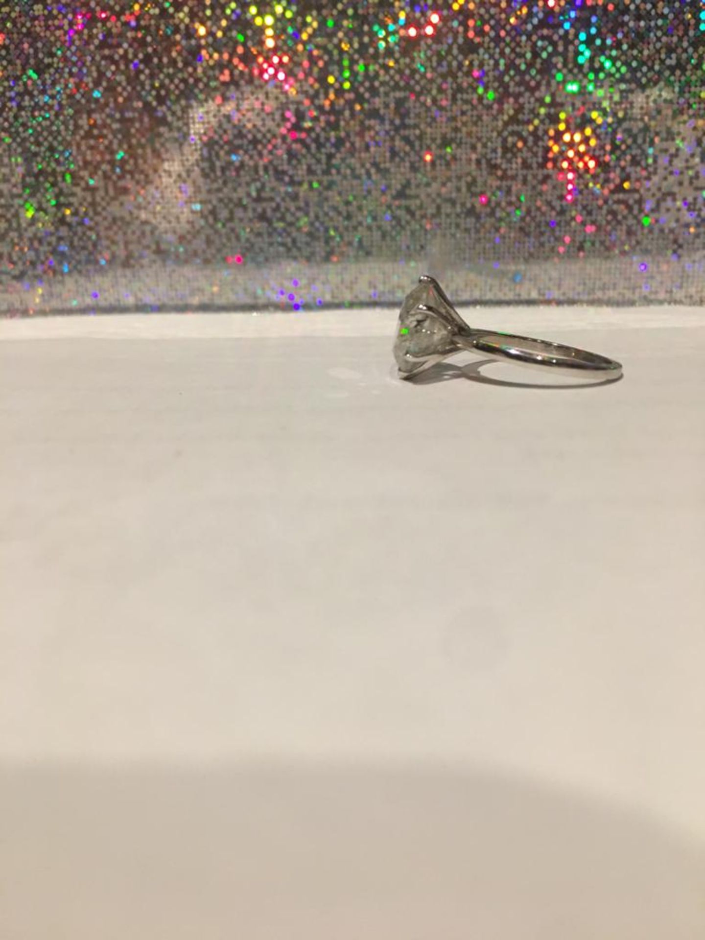 5.04 CT DIAMOND RING - Image 7 of 10