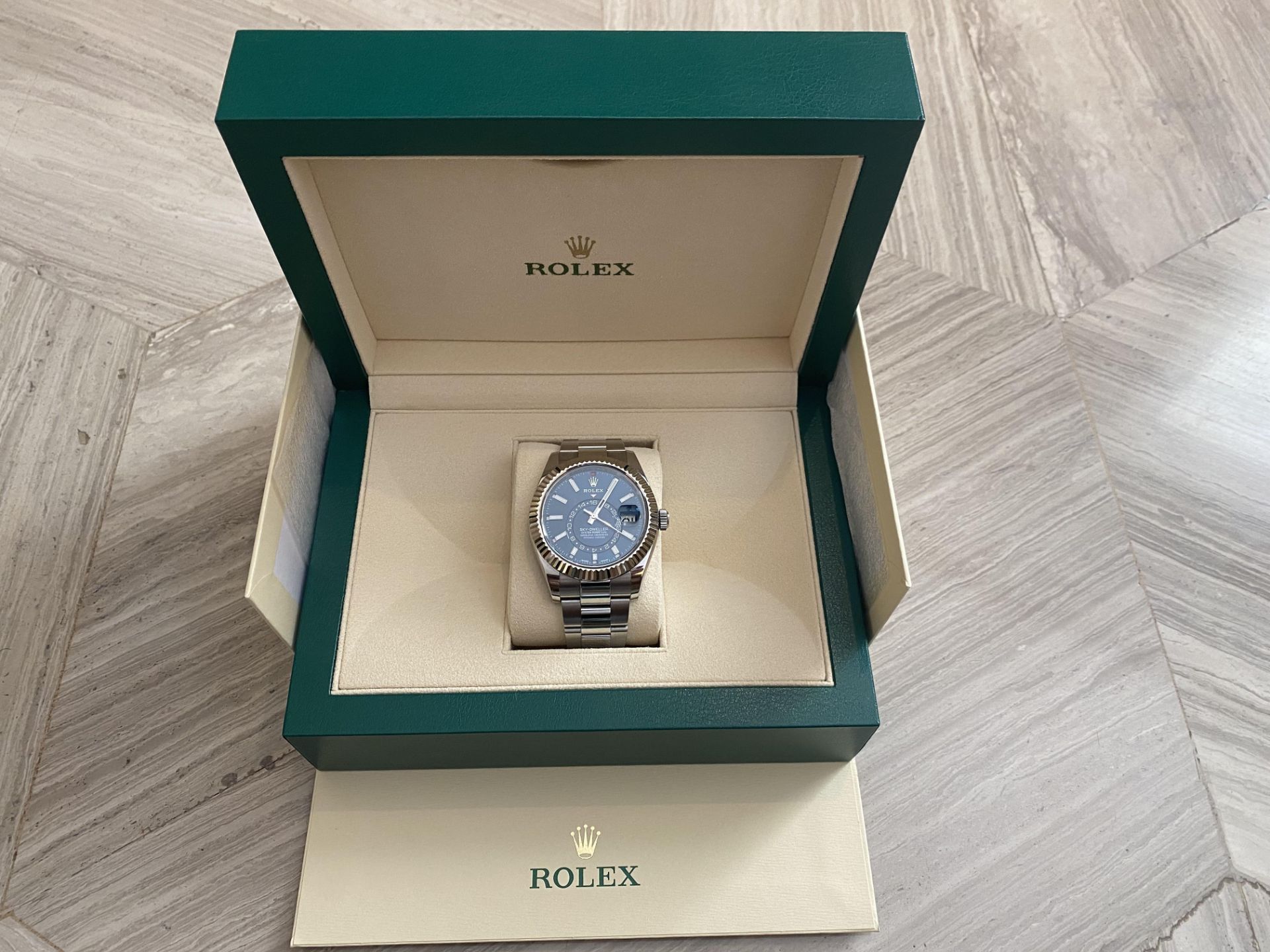 2018 ROLEX SKY DWELLER OYSTER 42MM OYSTERSTEEL & WHITE GOLD **BLUE DIAL** - Image 2 of 12