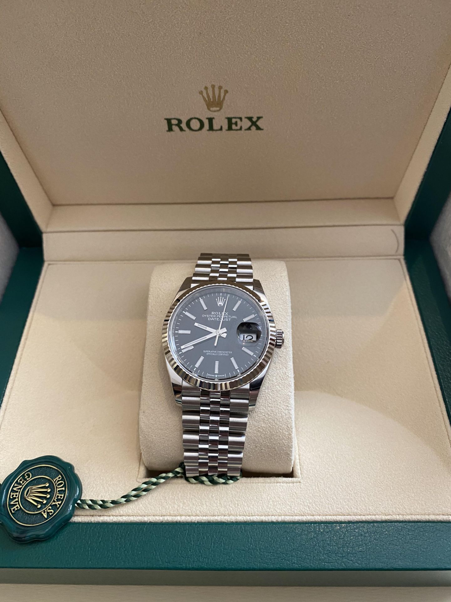 2020 ROLEX DATEJUST 36 OYSTERSTEEL 36MM AND WHITE GOLD - Image 6 of 10