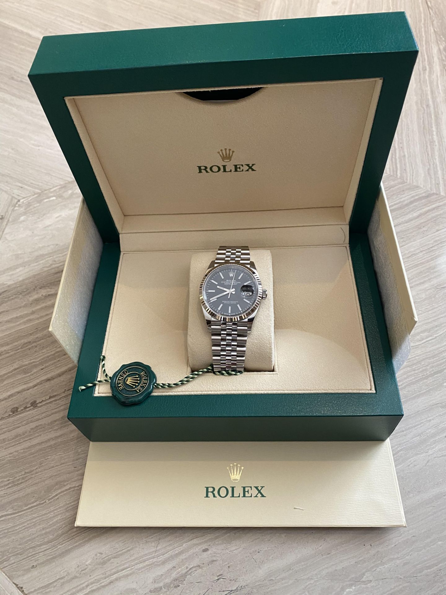 2020 ROLEX DATEJUST 36 OYSTERSTEEL 36MM AND WHITE GOLD - Image 3 of 10