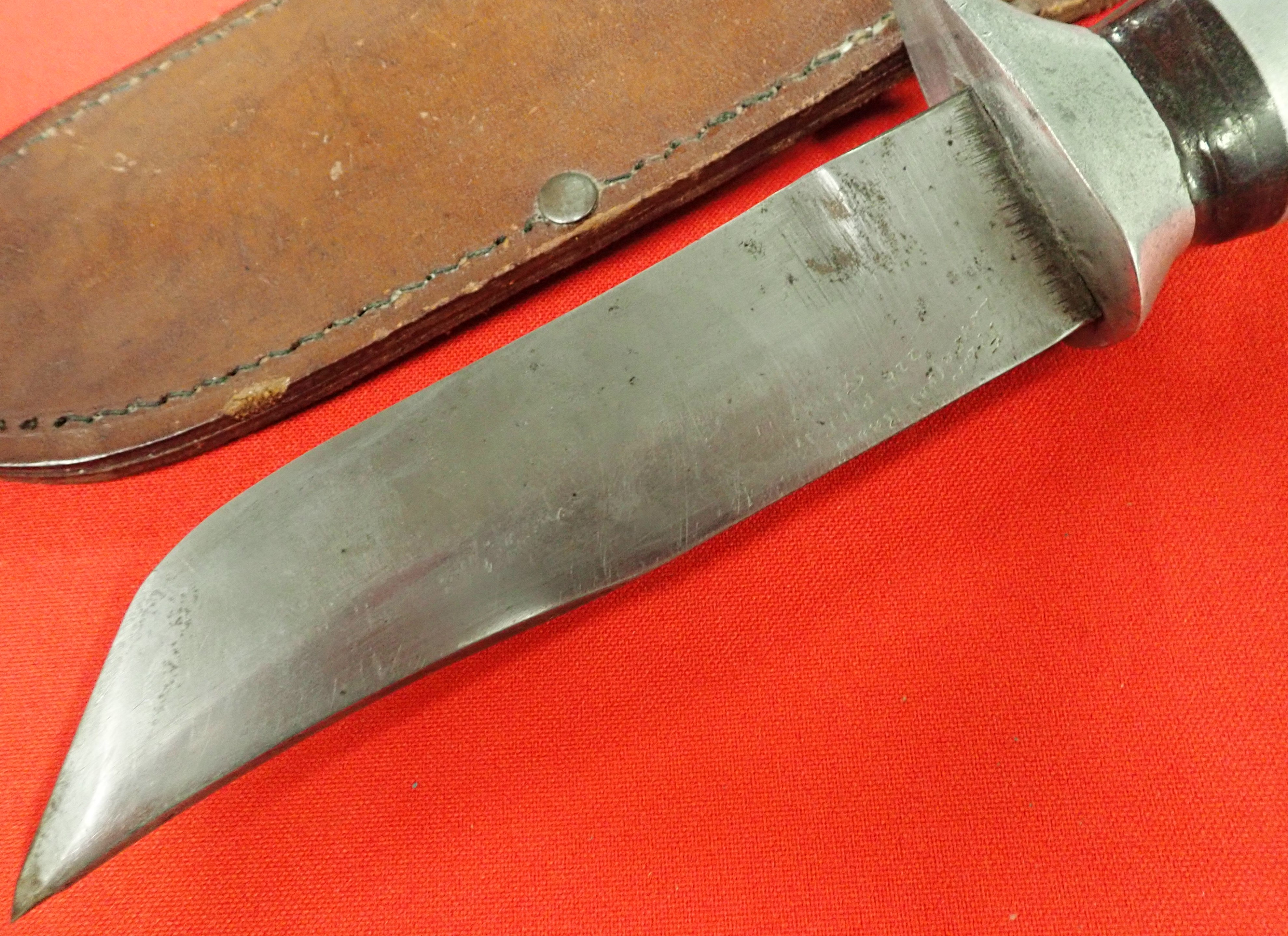 WW2 Australian fighting knife & scabbard, being originally gifted by Levenson Radio, Sydney. - Image 3 of 11