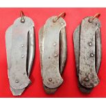 WW2 knives Australian 1st pattern Whittingslowe clasp knives (3).