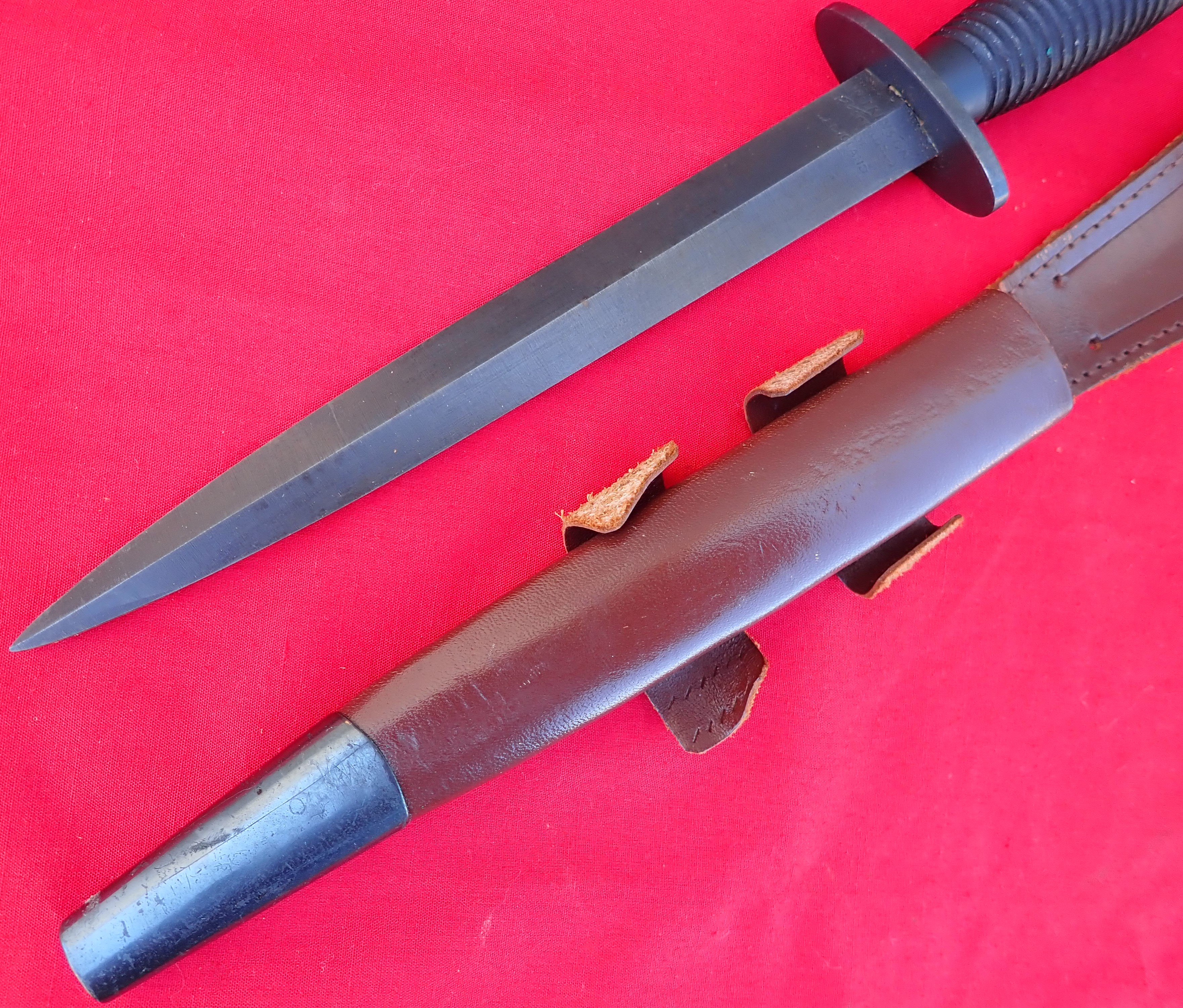 1980’s Falklands War era Fairbairn & Sykes fighting knife by Wilkinson Sword Co. - Image 3 of 9