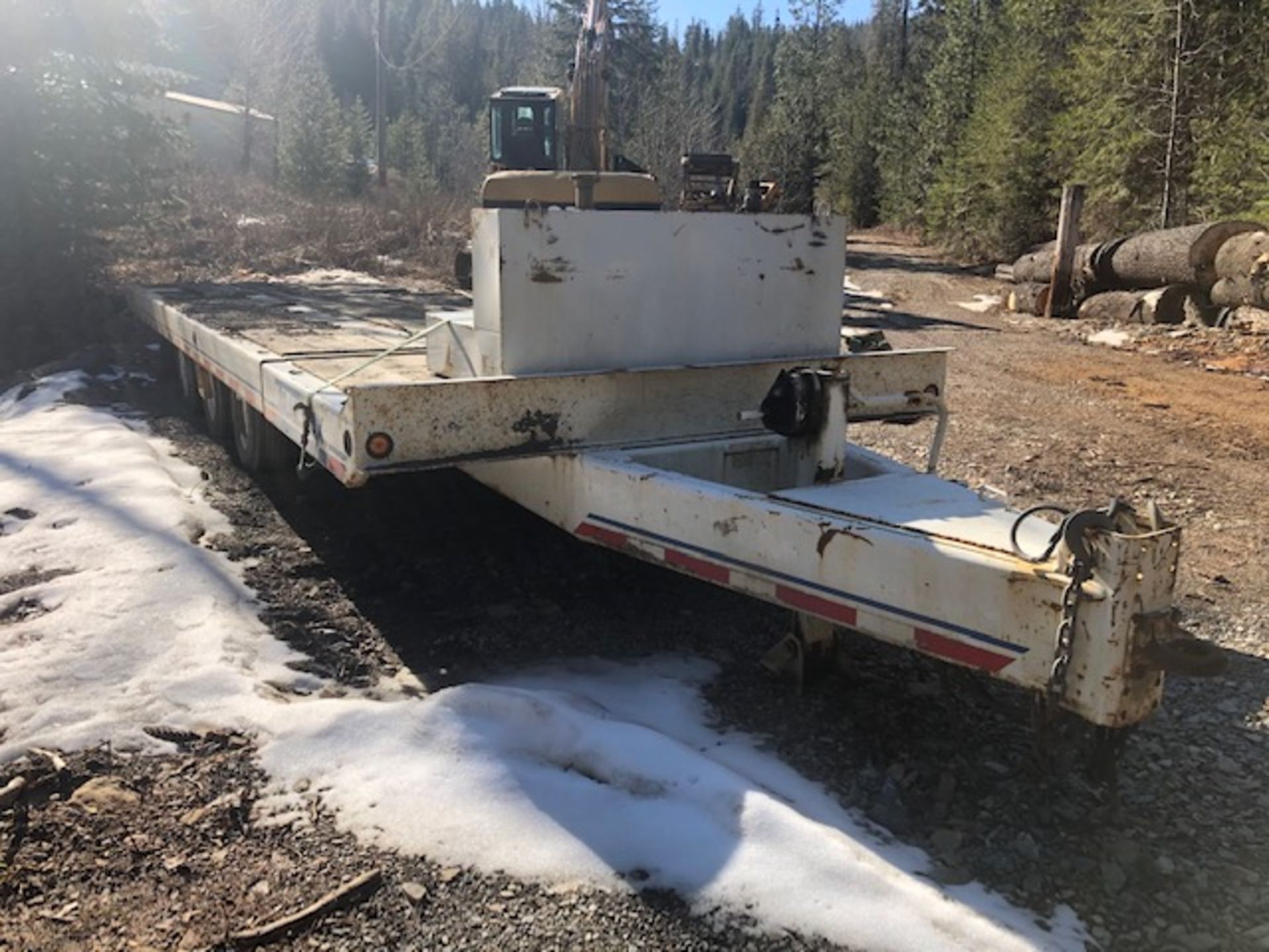 2007 Trailmax TRD-54T Tri-Axle Equipment Trailer - Image 2 of 5