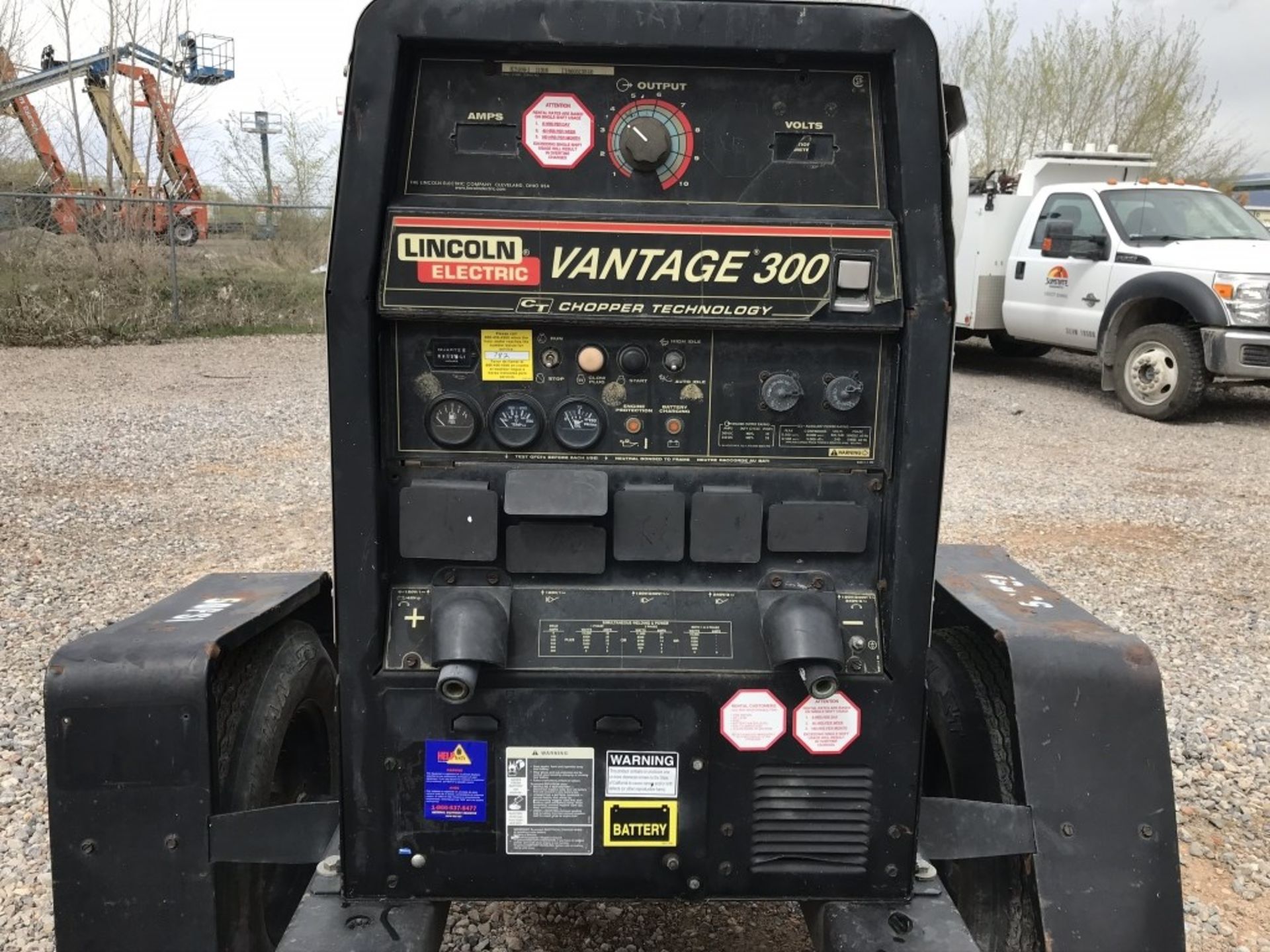 2006 Lincoln-Electric Vantage 300 Towable Welder - Image 6 of 14