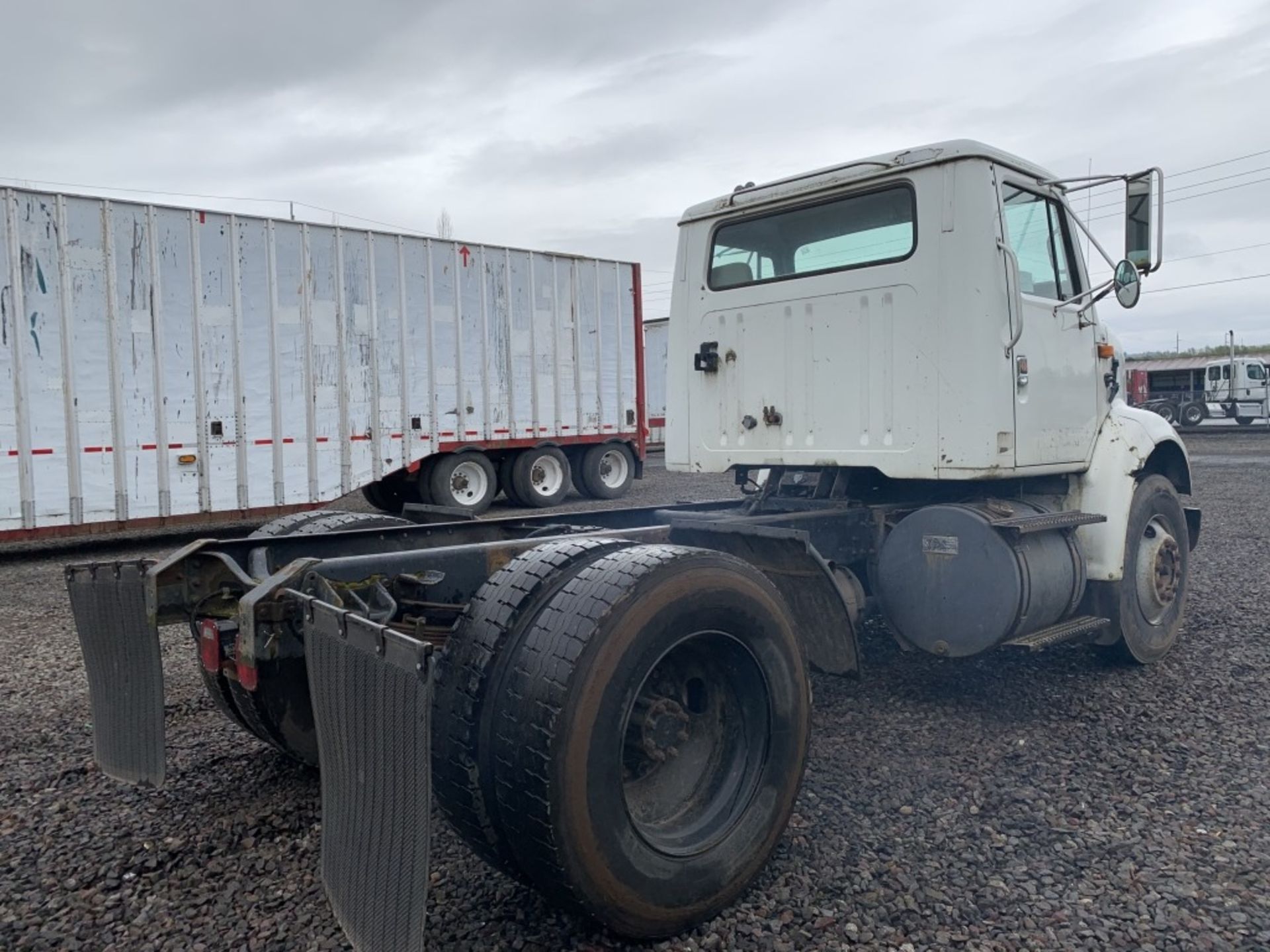 1990 International 7100 S/A Cab & Chassis - Image 3 of 17