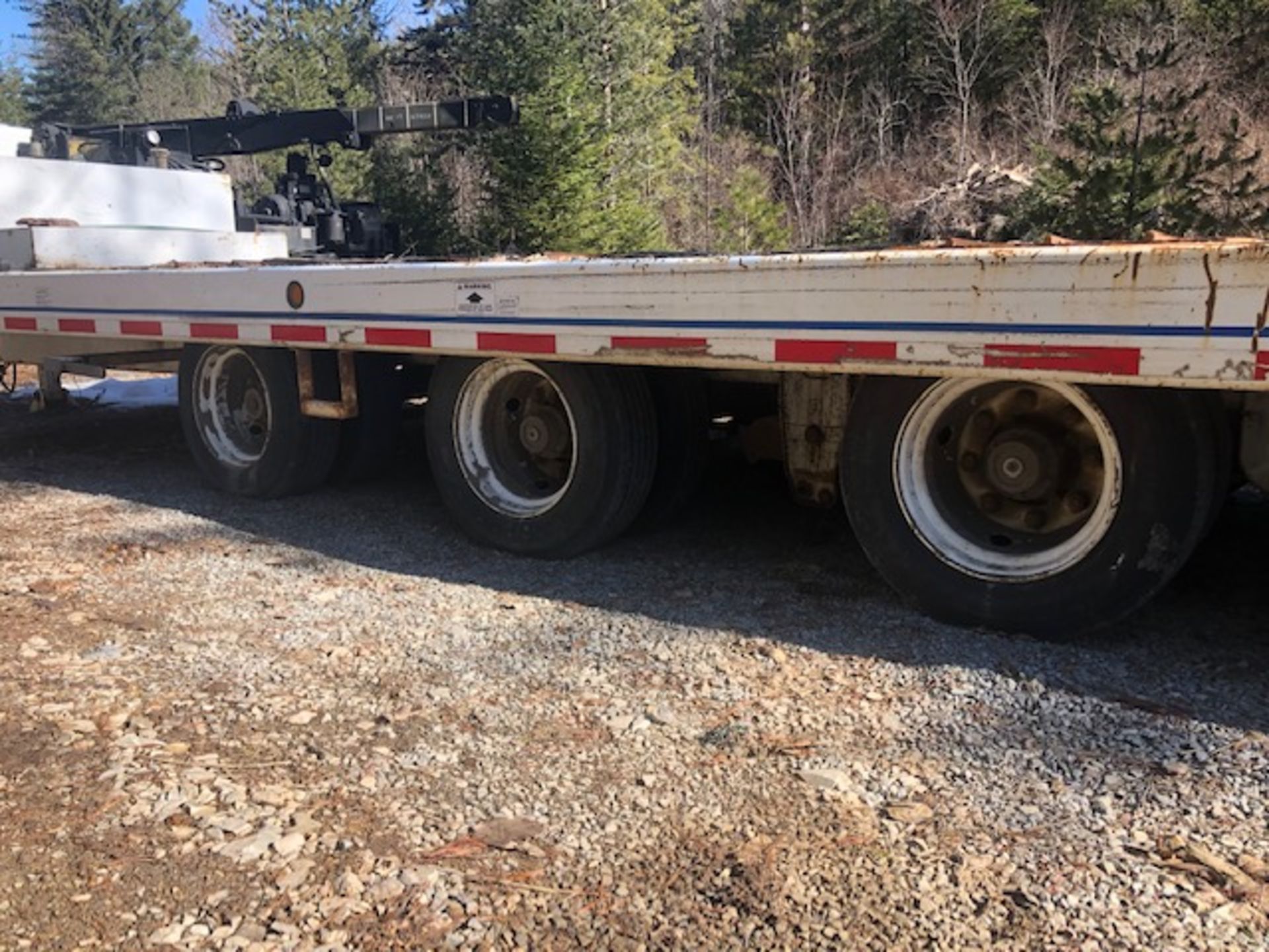 2007 Trailmax TRD-54T Tri-Axle Equipment Trailer - Image 4 of 5