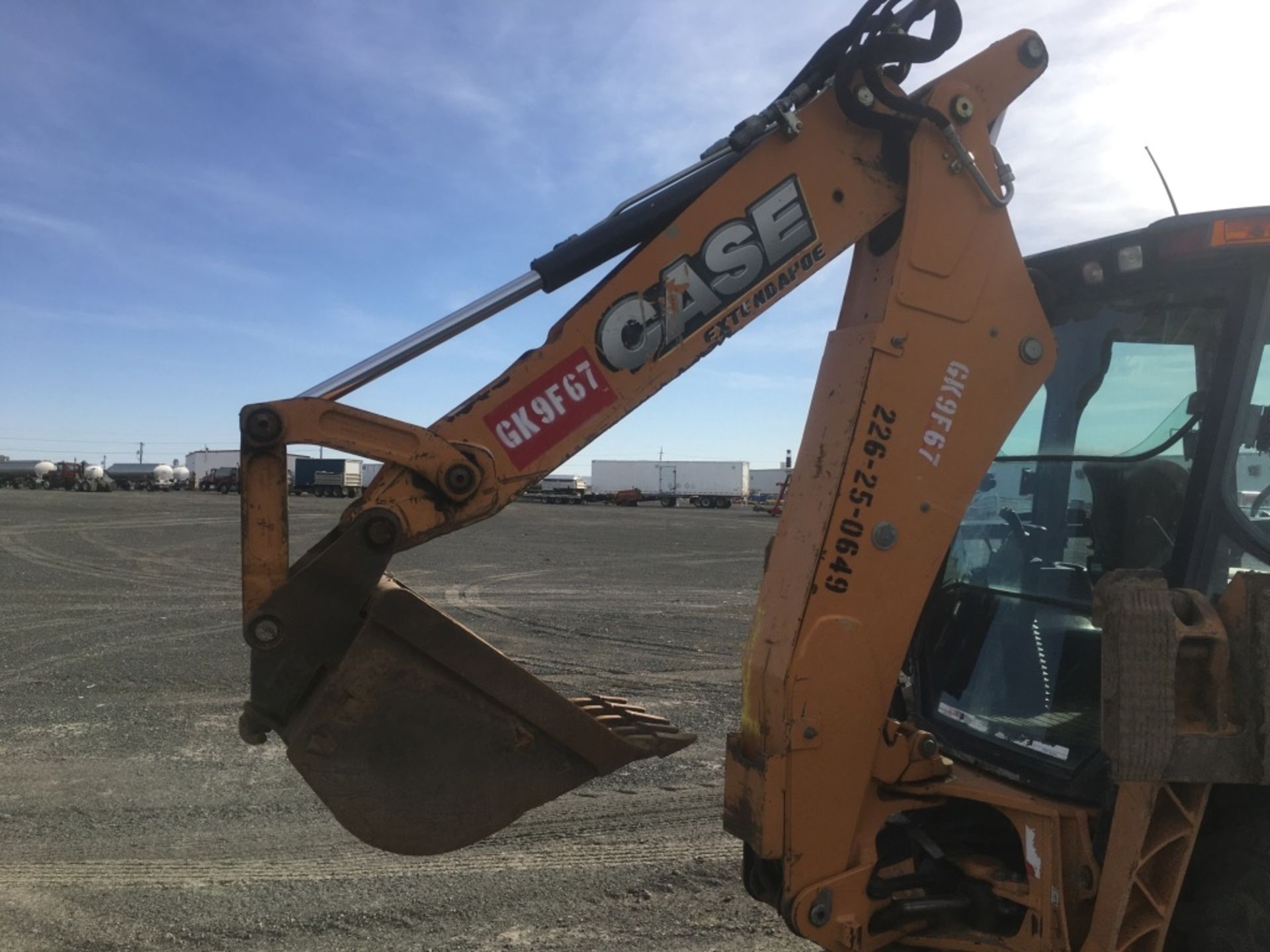 2013 Case 580N 4x4 Loader Backhoe - Image 12 of 37