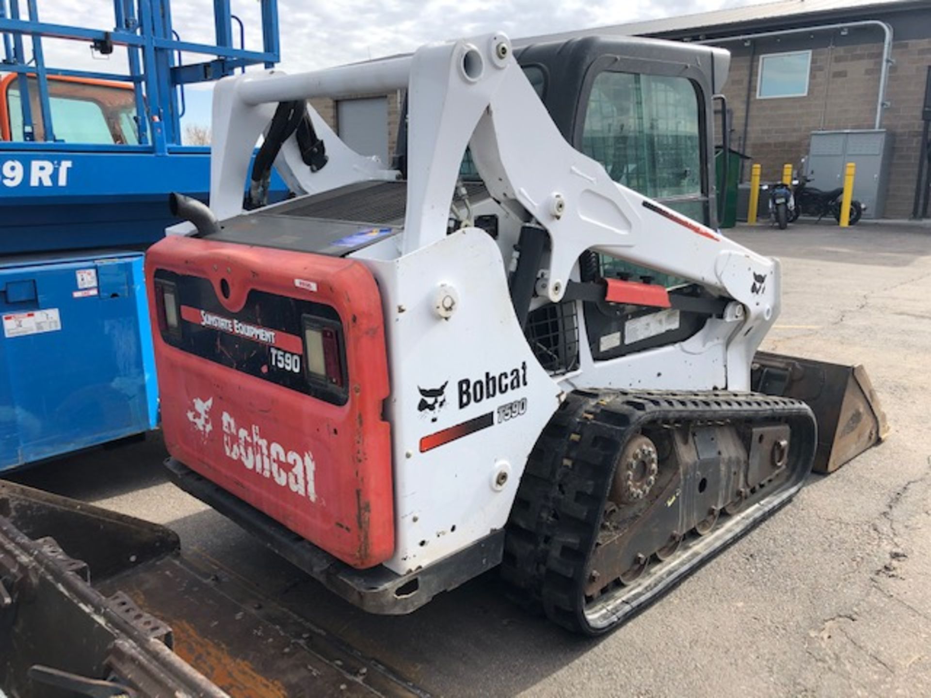 2014 Bobcat T590 Compact Track Loader - Image 3 of 15