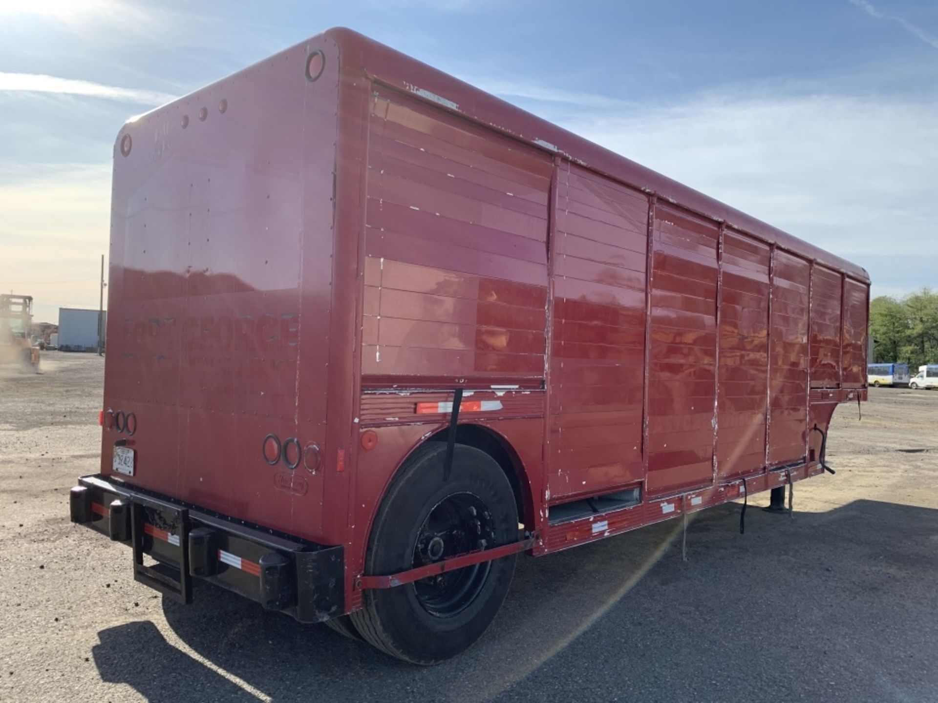 1981 14-Bay Beverage Trailer - Image 3 of 18