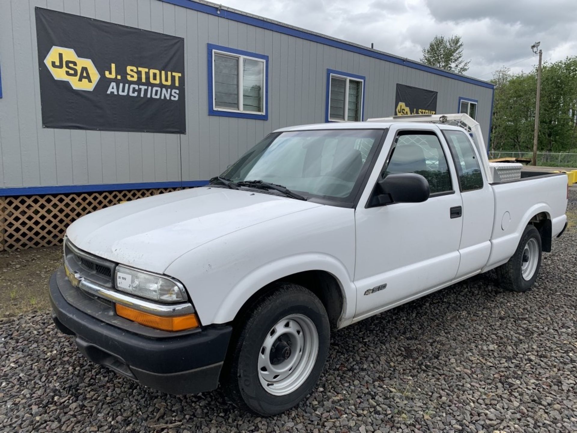 2002 Chevrolet S10 Extra Cab Pickup