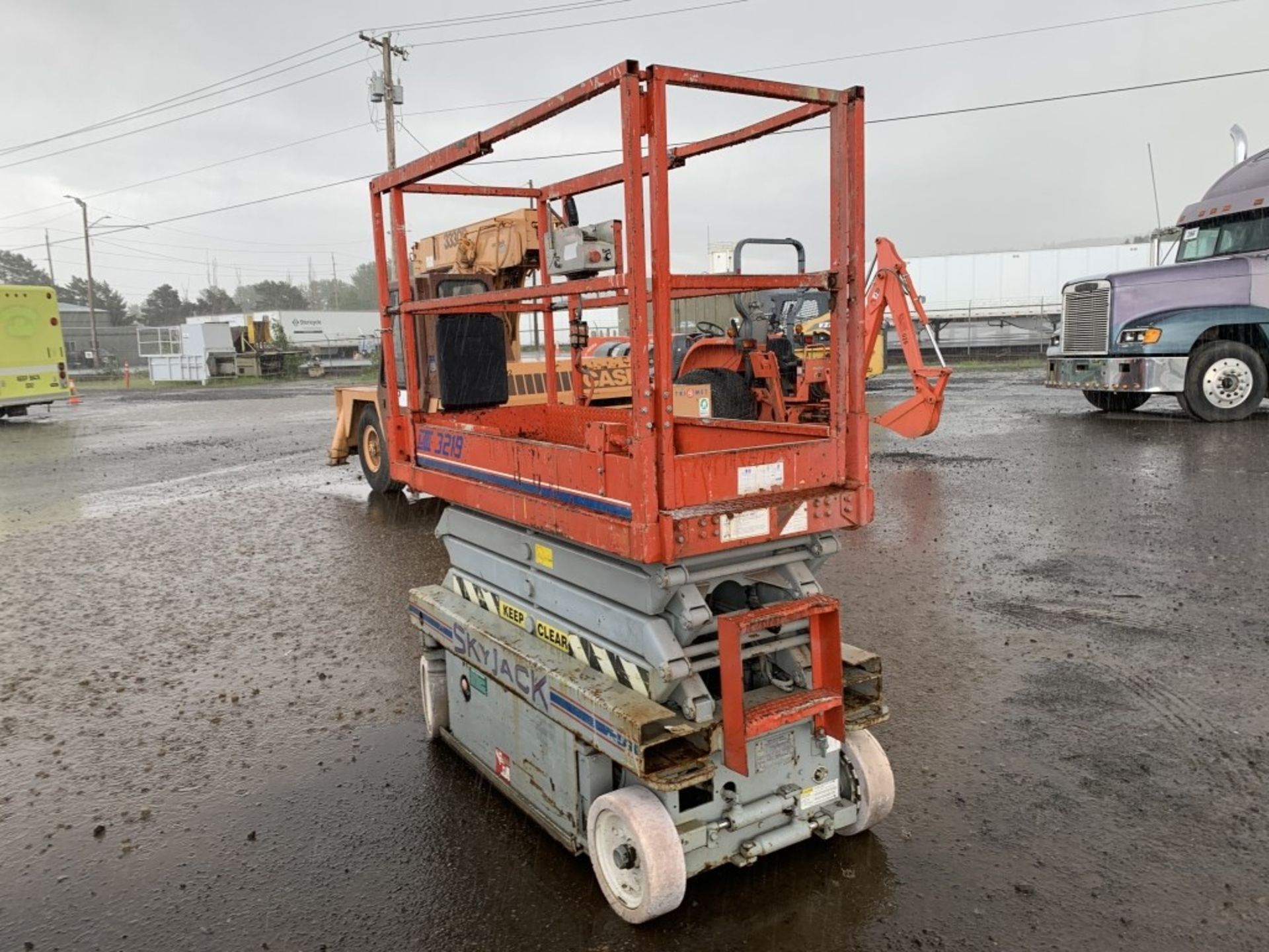 Skyjack SJIII - 3219 Scissor Lift - Image 4 of 11