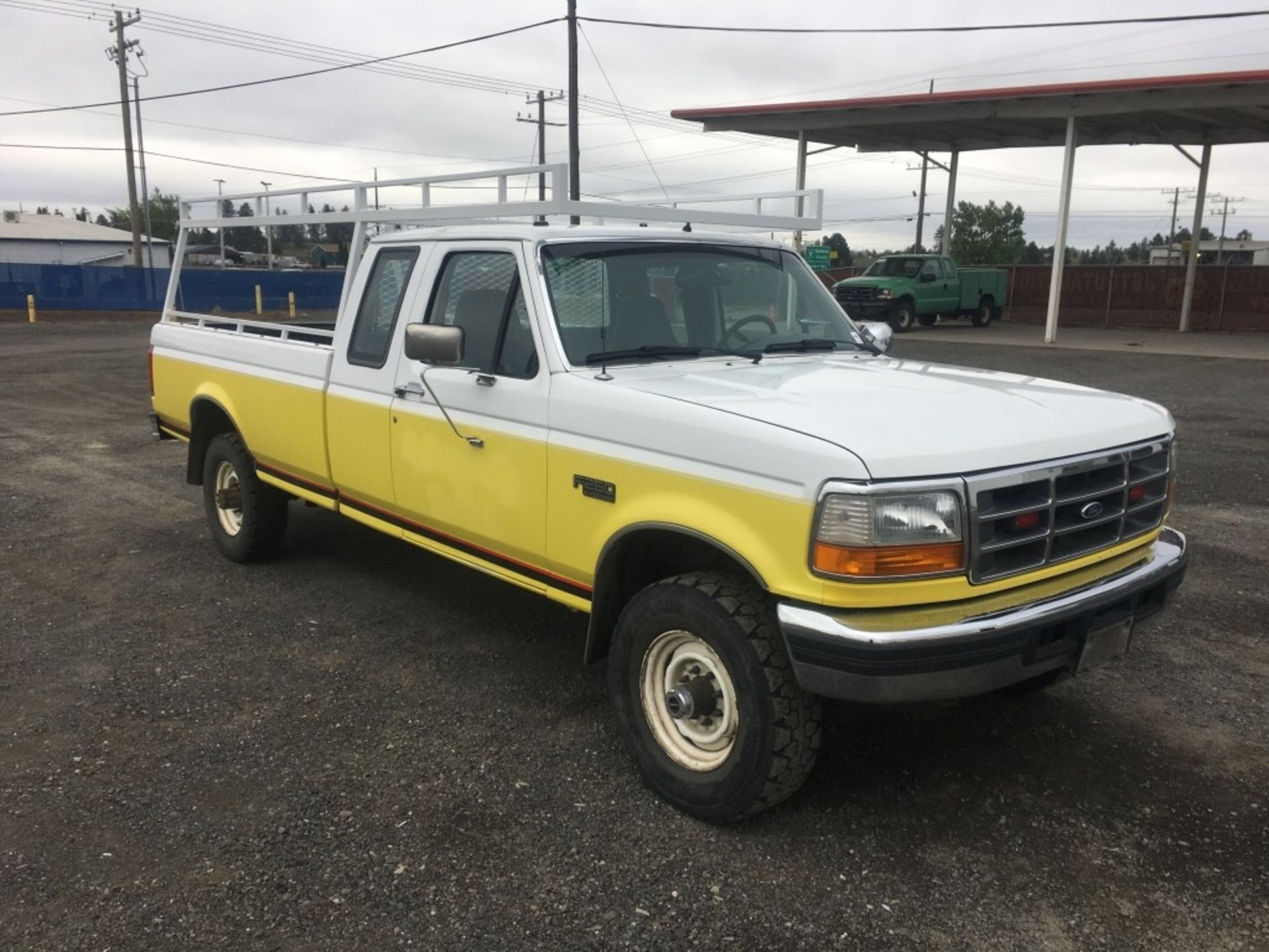 1996 Ford F250 XLT 4x4 Extra Cab Pickup - Image 4 of 20
