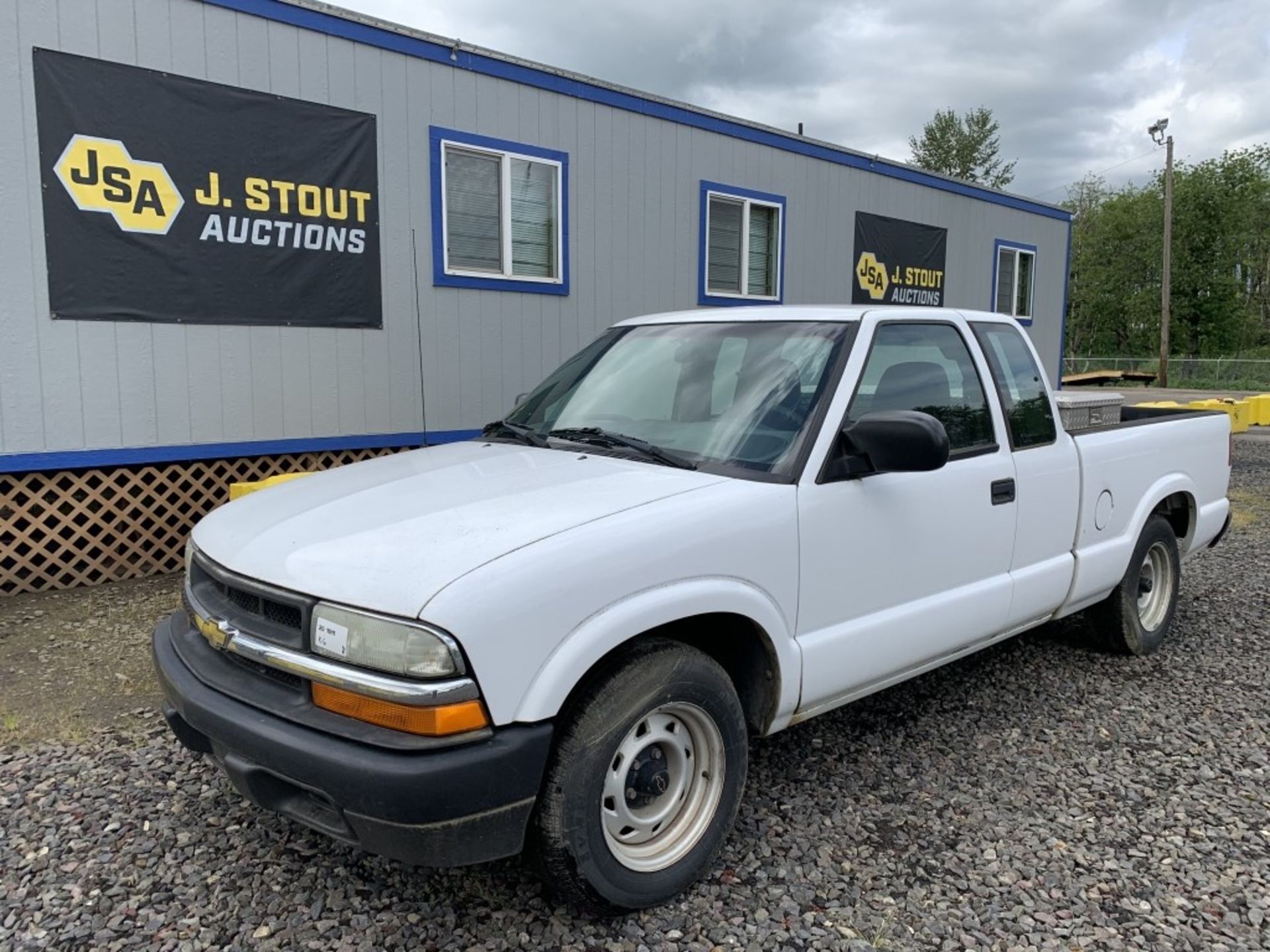 2003 Chevrolet S10 Extra Cab Pickup