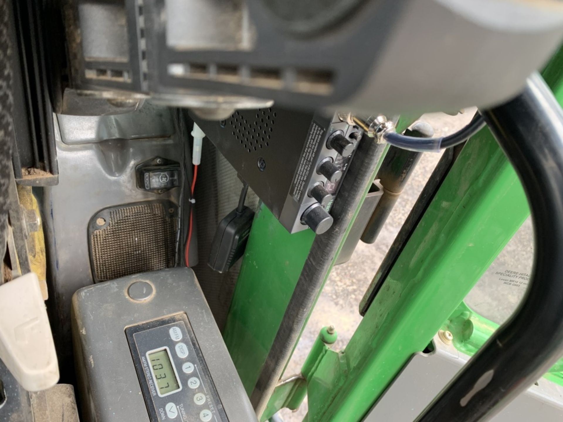 2014 John Deere 2454D Shovel Logger - Image 34 of 36