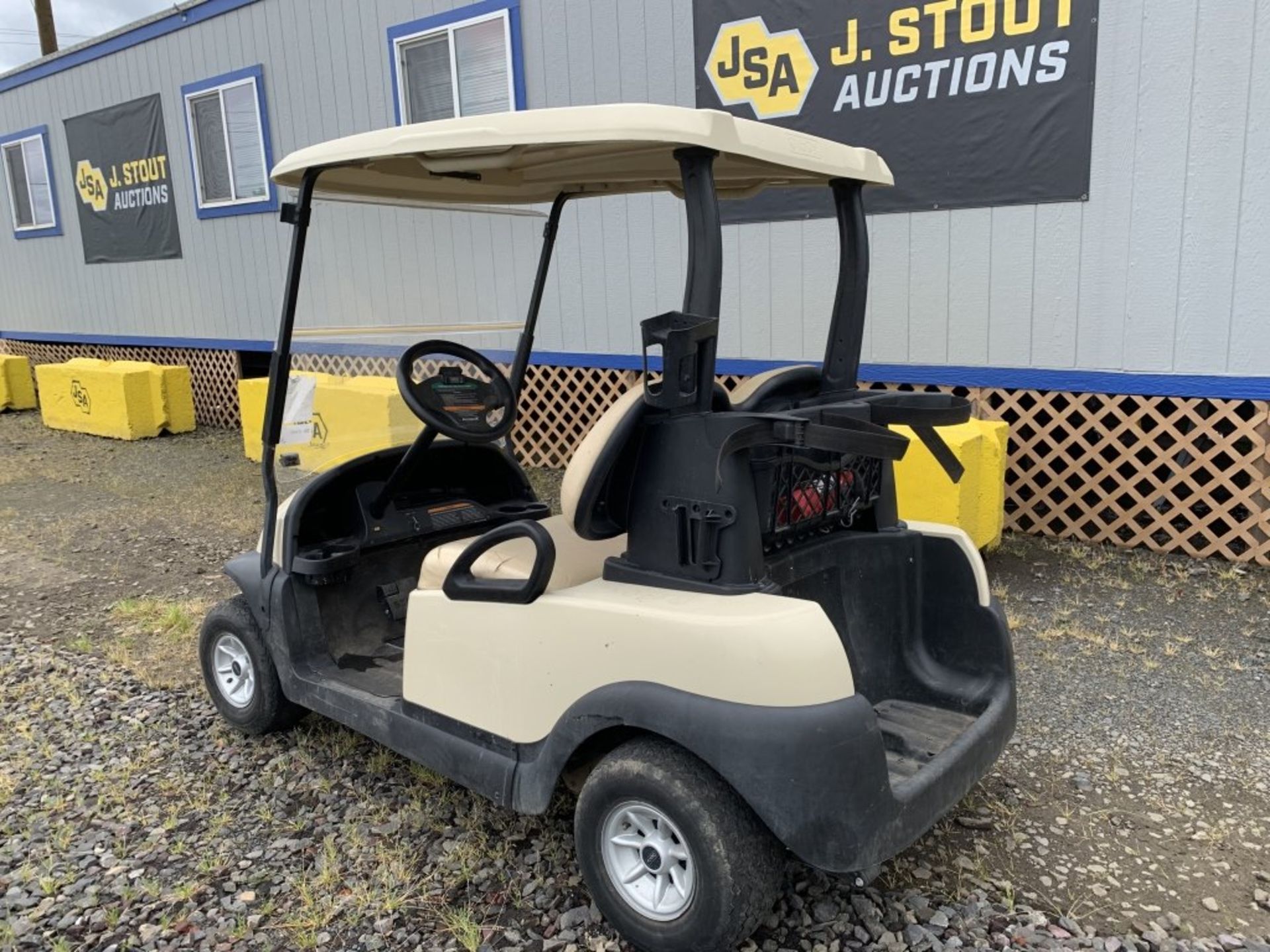 Club Car Golf Cart - Image 4 of 7