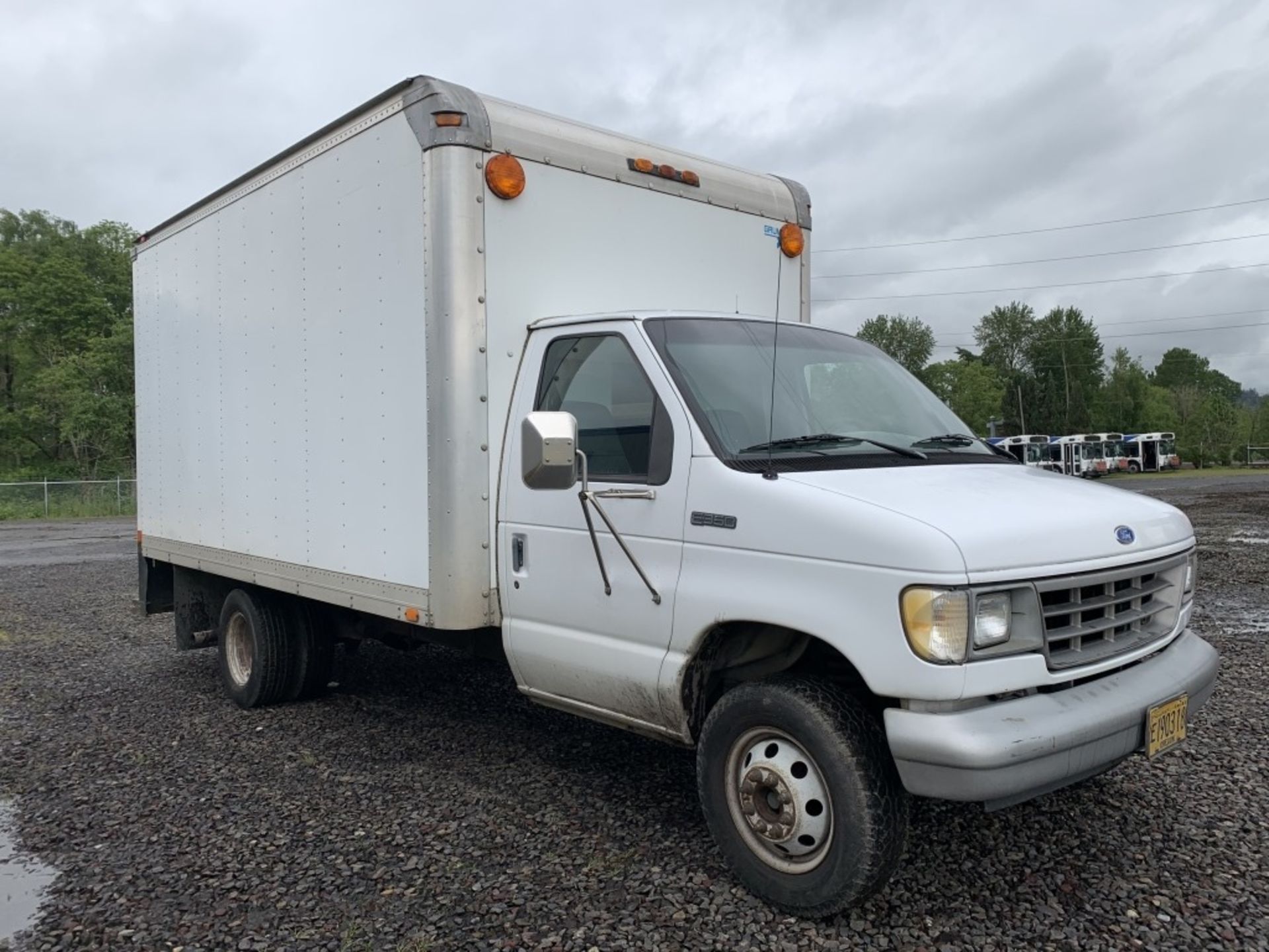 1995 Ford E350 Box Van - Image 2 of 15