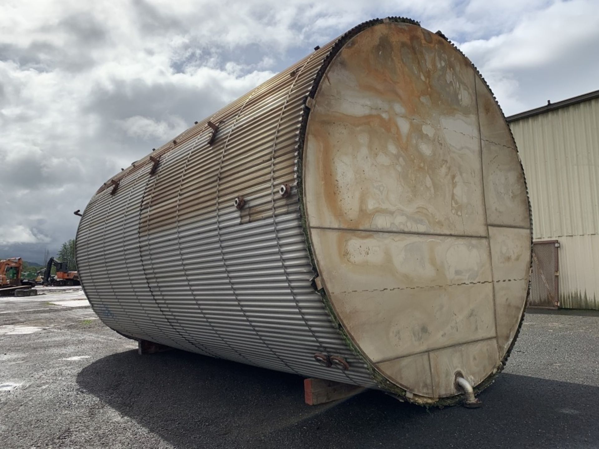 24,000 Gallon Water Tank - Image 4 of 7