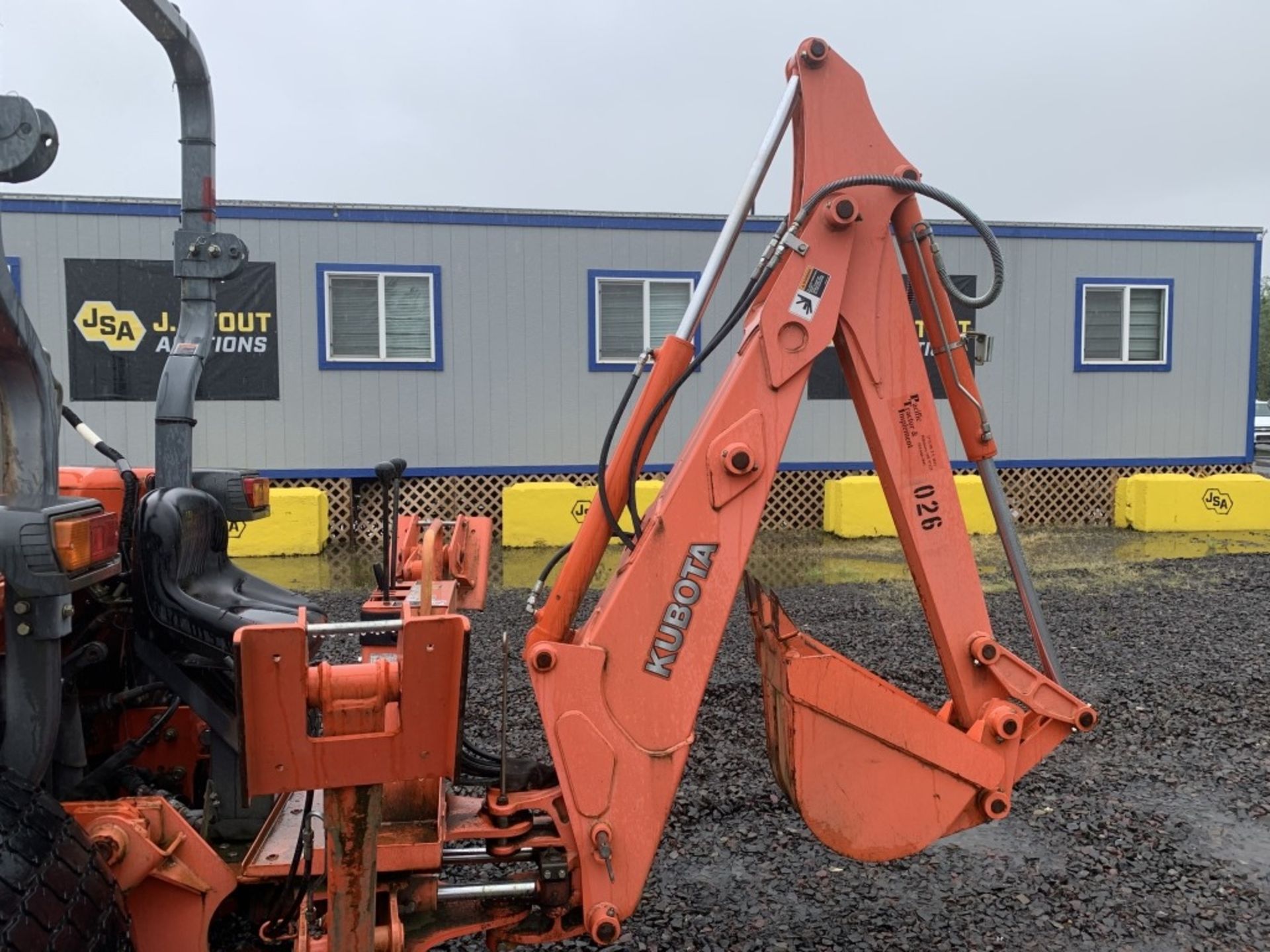 2007 Kubota L4740D Utility Tractor - Image 14 of 29