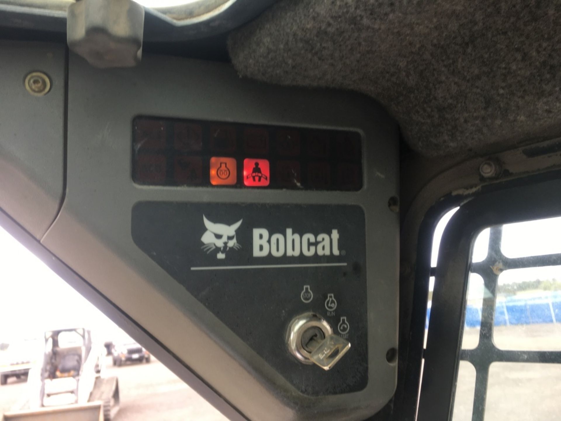 2004 Bobcat T300 Compact Track Loader - Image 13 of 20