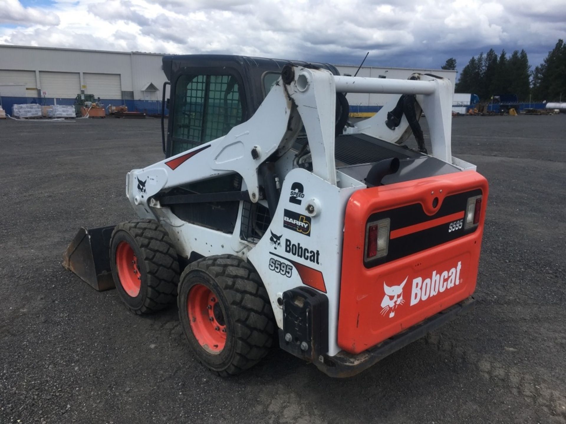 2017 Bobcat S595 Skidsteer Loader - Image 2 of 25