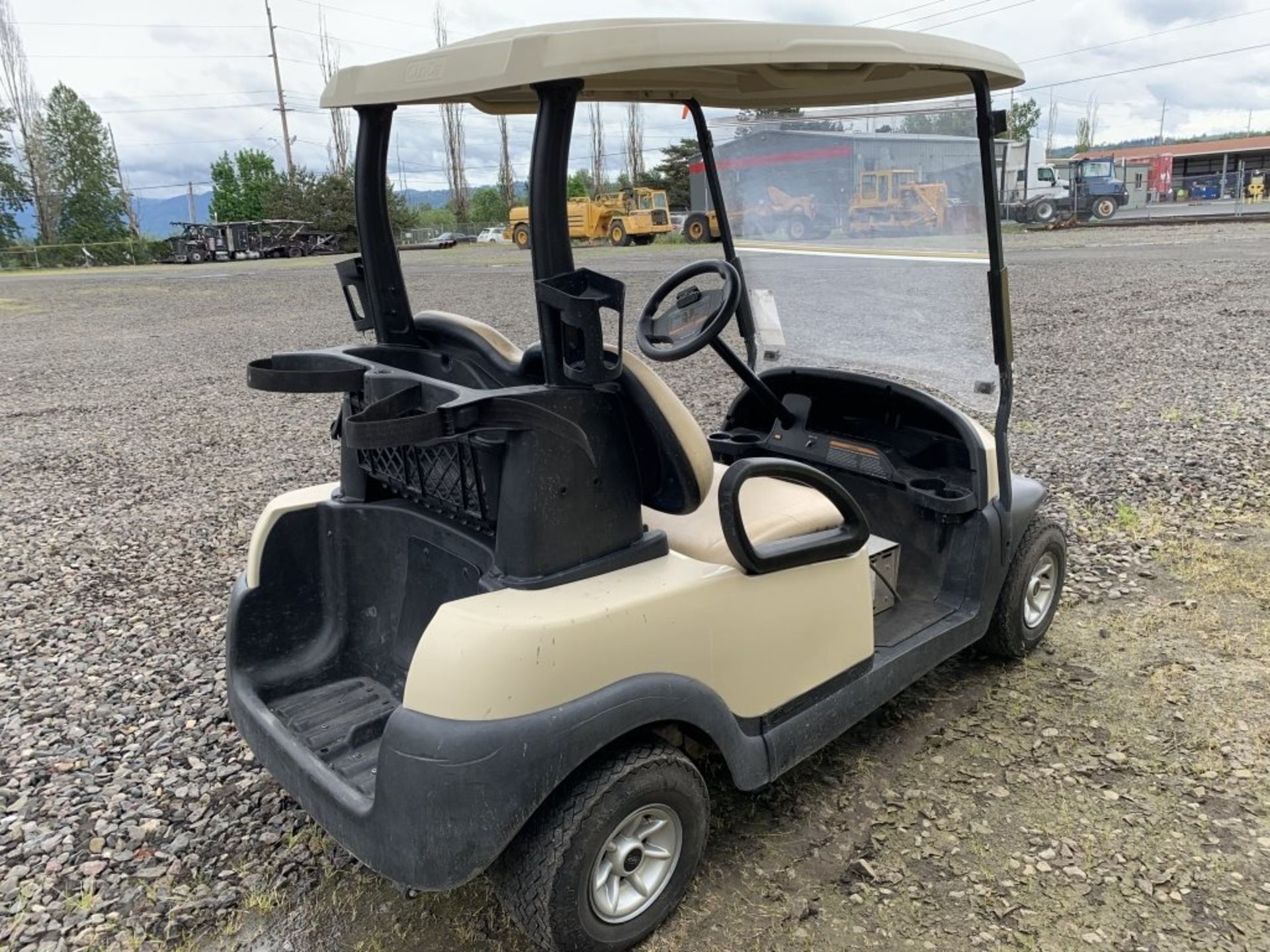 Club Car Golf Cart - Image 3 of 9