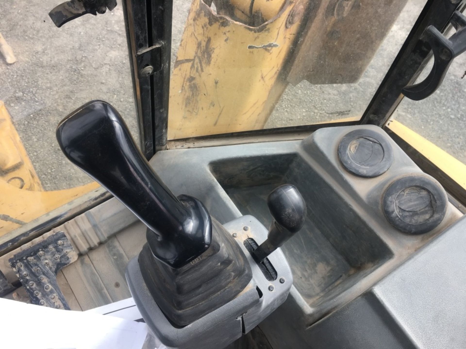 2004 Caterpillar 420D 4x4 Loader Backhoe - Image 24 of 26