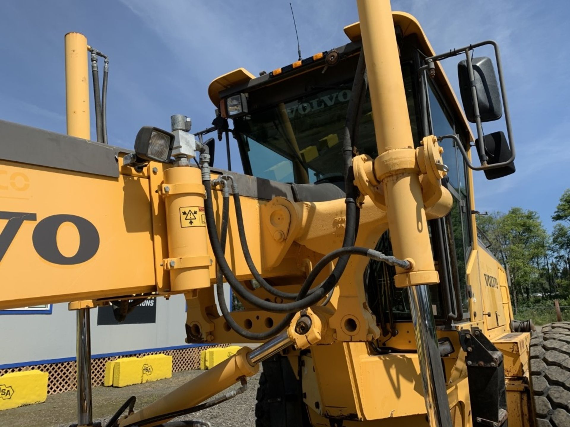 2008 Volvo G990 Motor Grader - Image 8 of 28