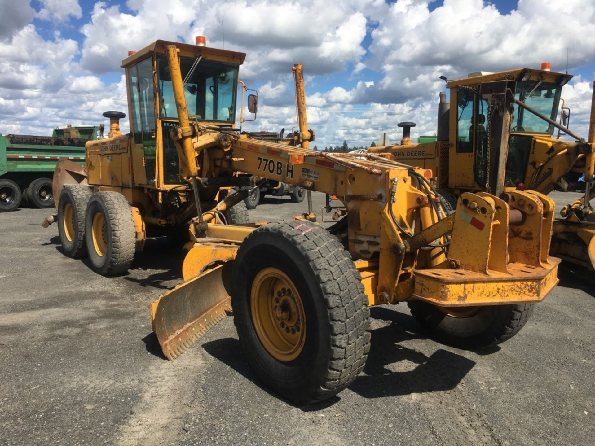 1988 John Deere 770B-H Motor Grader - Image 4 of 30