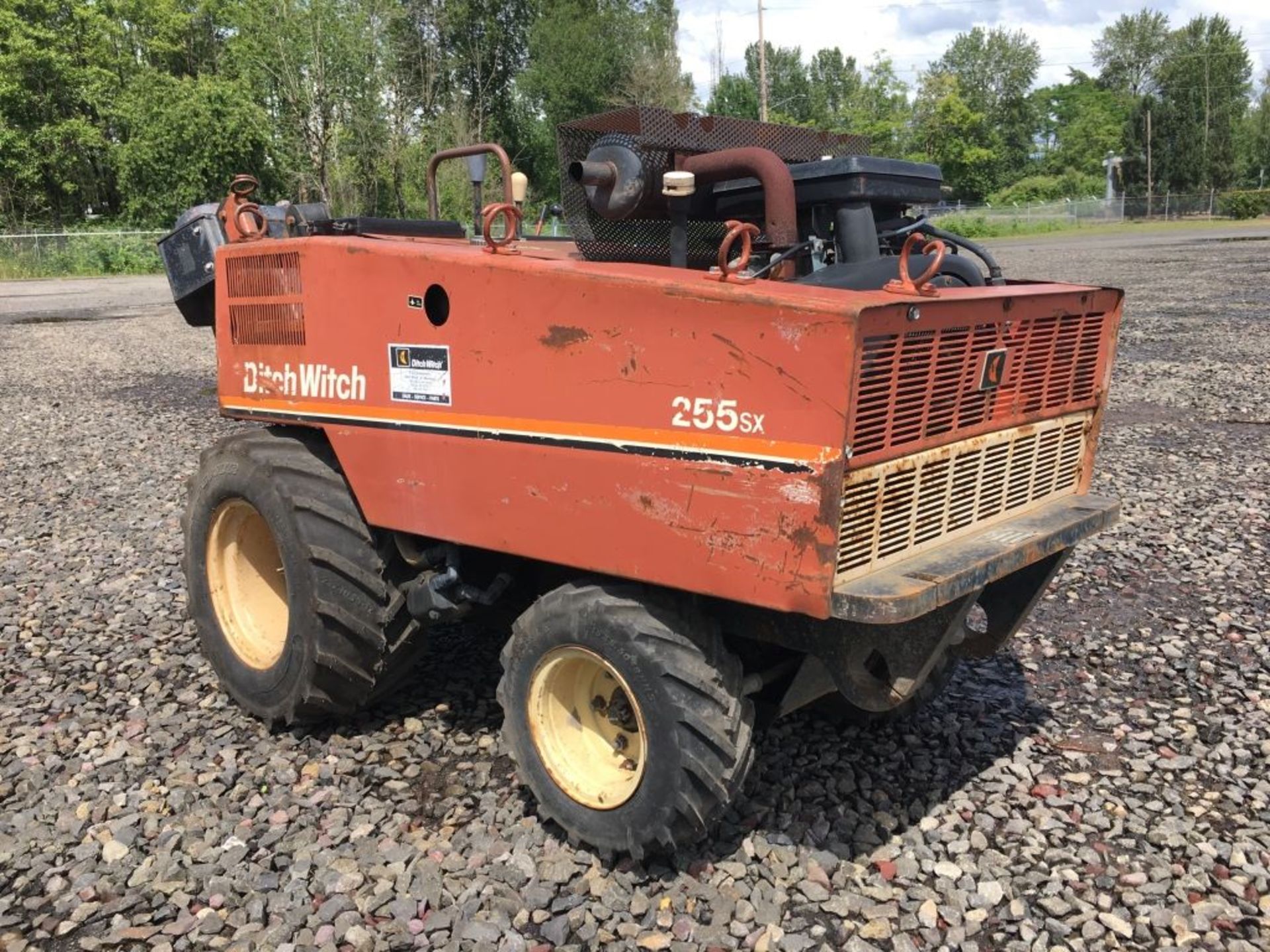 Ditch Witch 255SX Walk Beside Cable Plow - Image 2 of 12