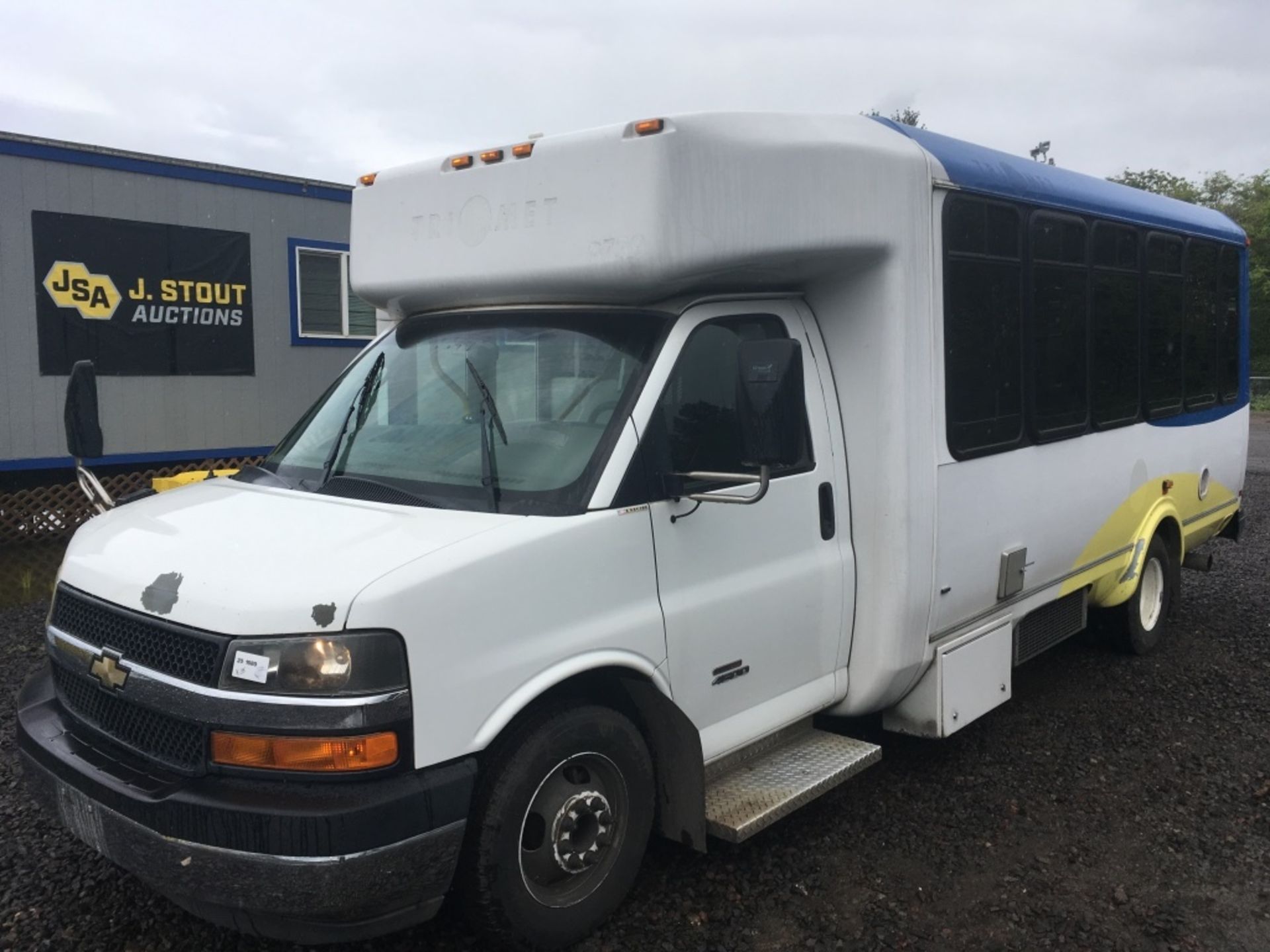 2011 Chevrolet 4500 Transit Bus