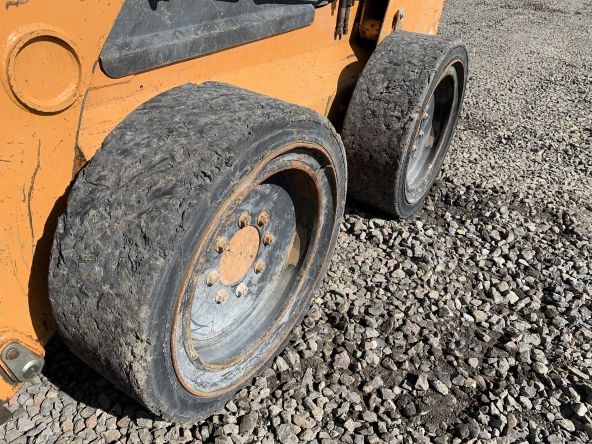 2004 Case 85XT Skidsteer Loader - Image 8 of 18