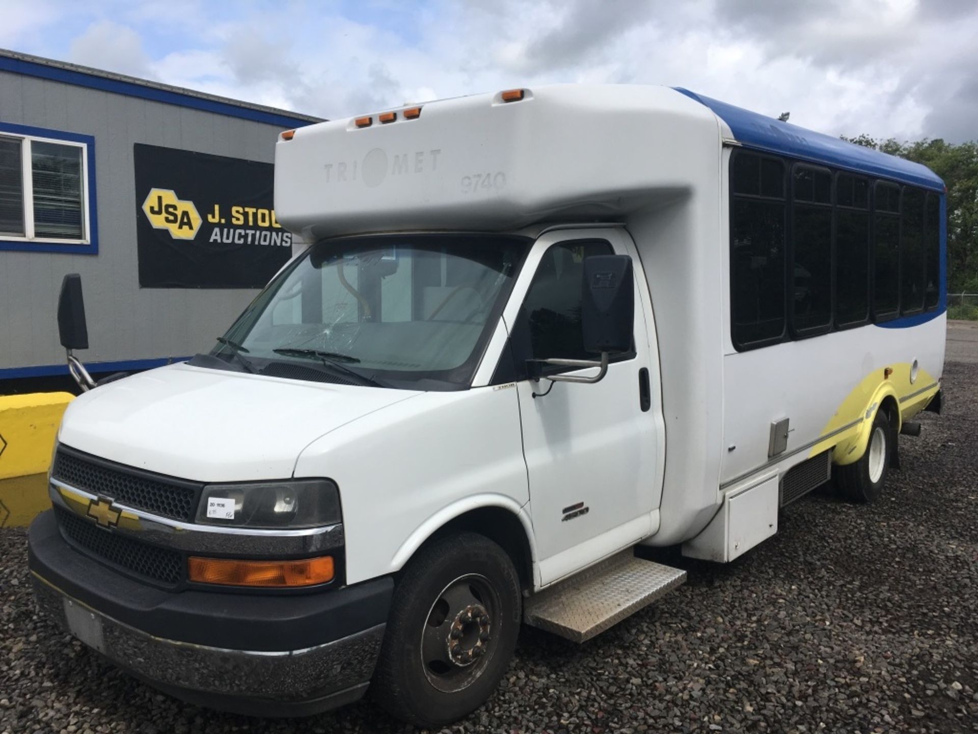 2011 Chevrolet 4500 Transit Bus