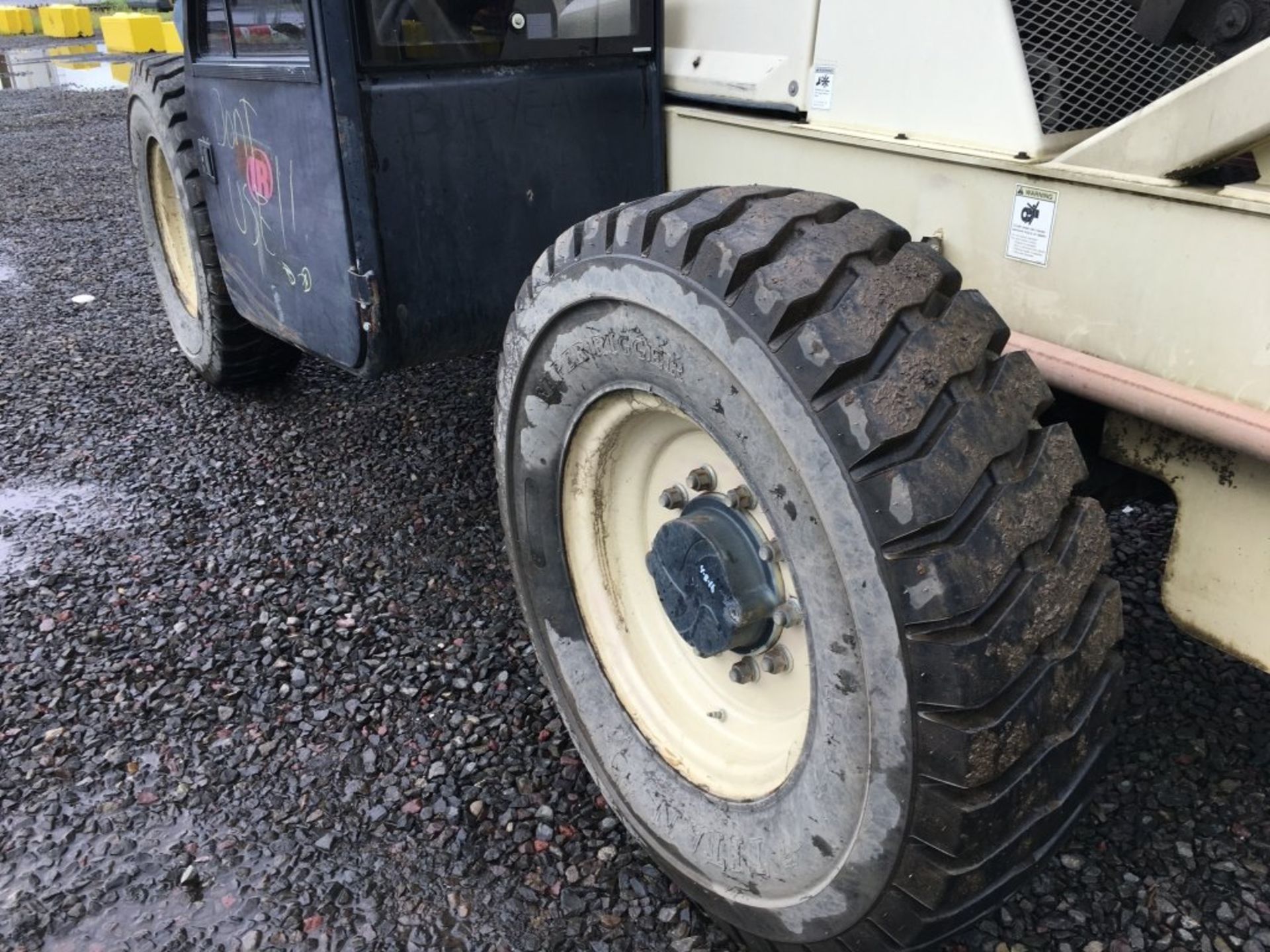 Ingersoll-Rand VR-843C 4x4 Telescopic Forklift - Image 10 of 23