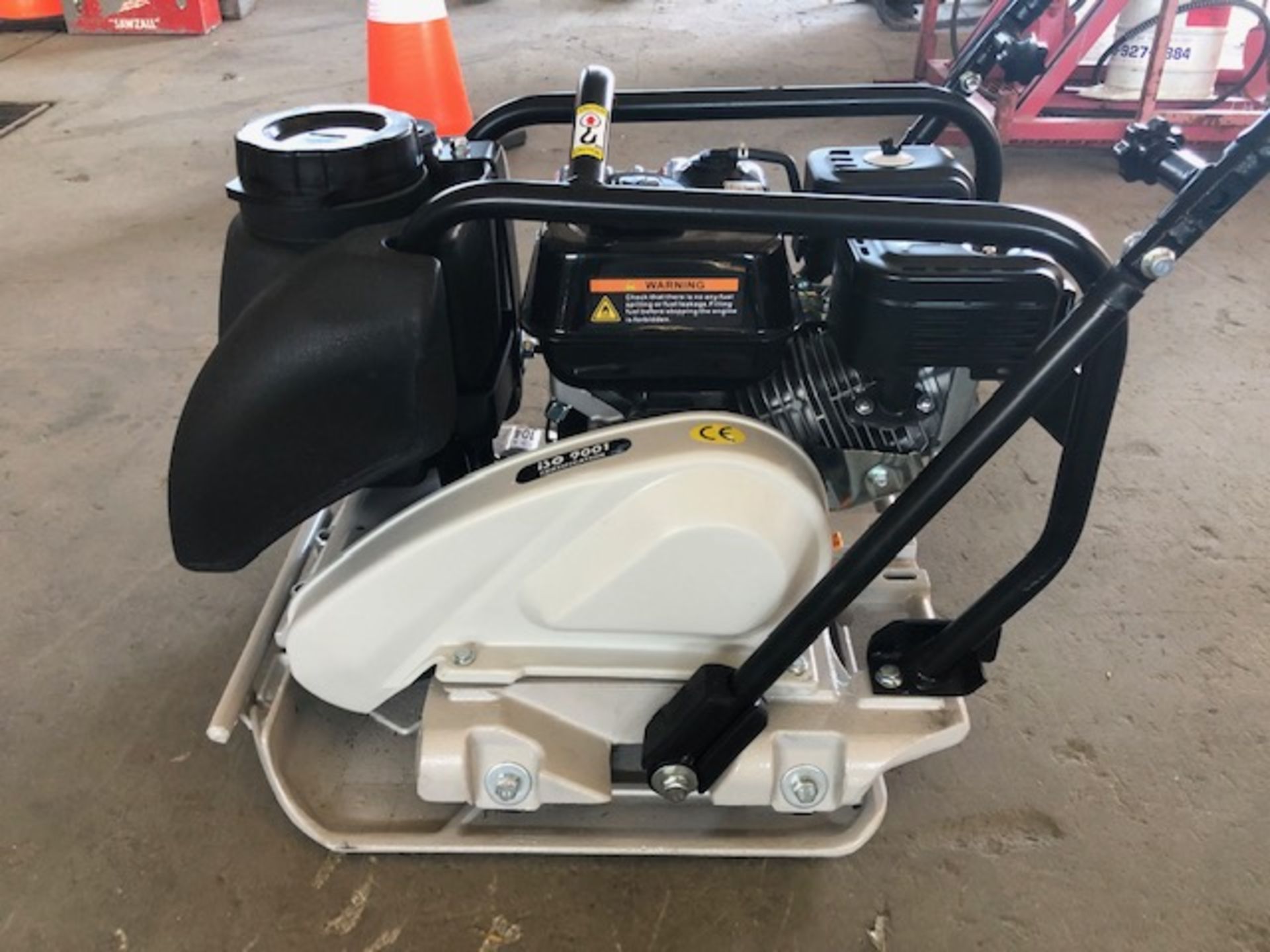 2020 Mustang LF-88 Plate Compactor - Image 2 of 4