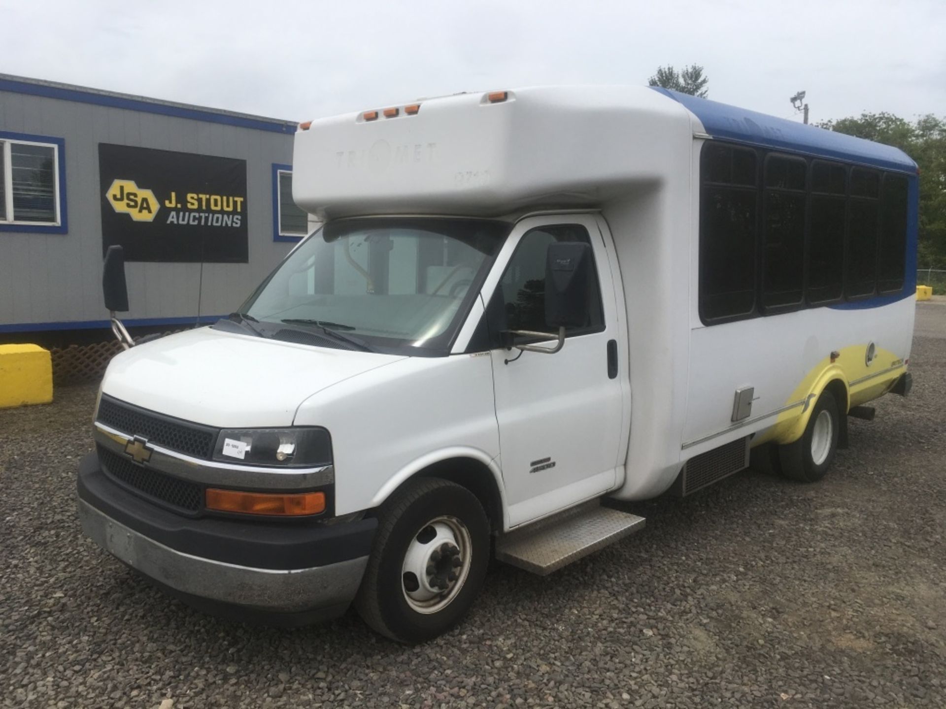 2011 Chevrolet 4500 Transit Bus