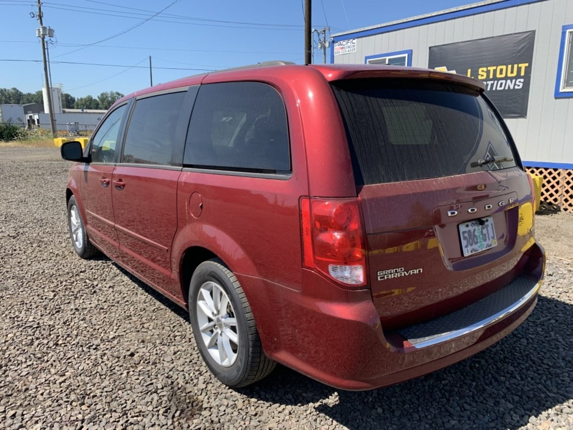 2014 Dodge Grand Caravan SXT Van - Image 4 of 25