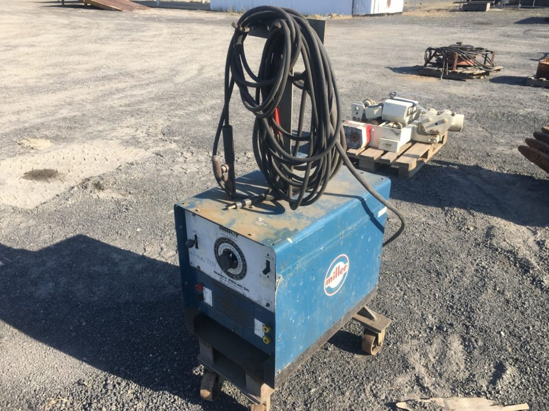 Miller Dialarc 250 AC/DC Welder