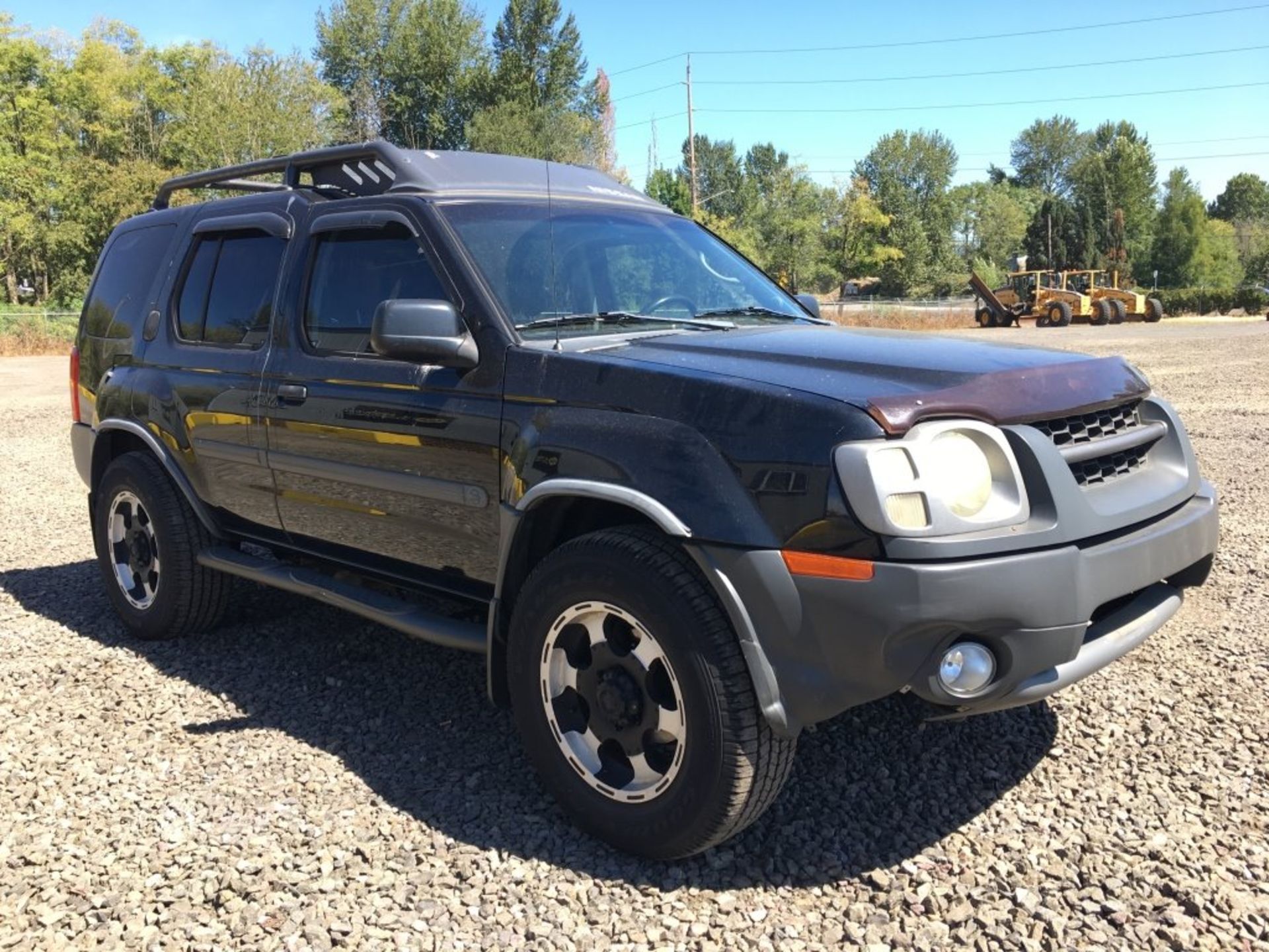 2004 Nissan Xterra SE 4x4 SUV - Image 2 of 19