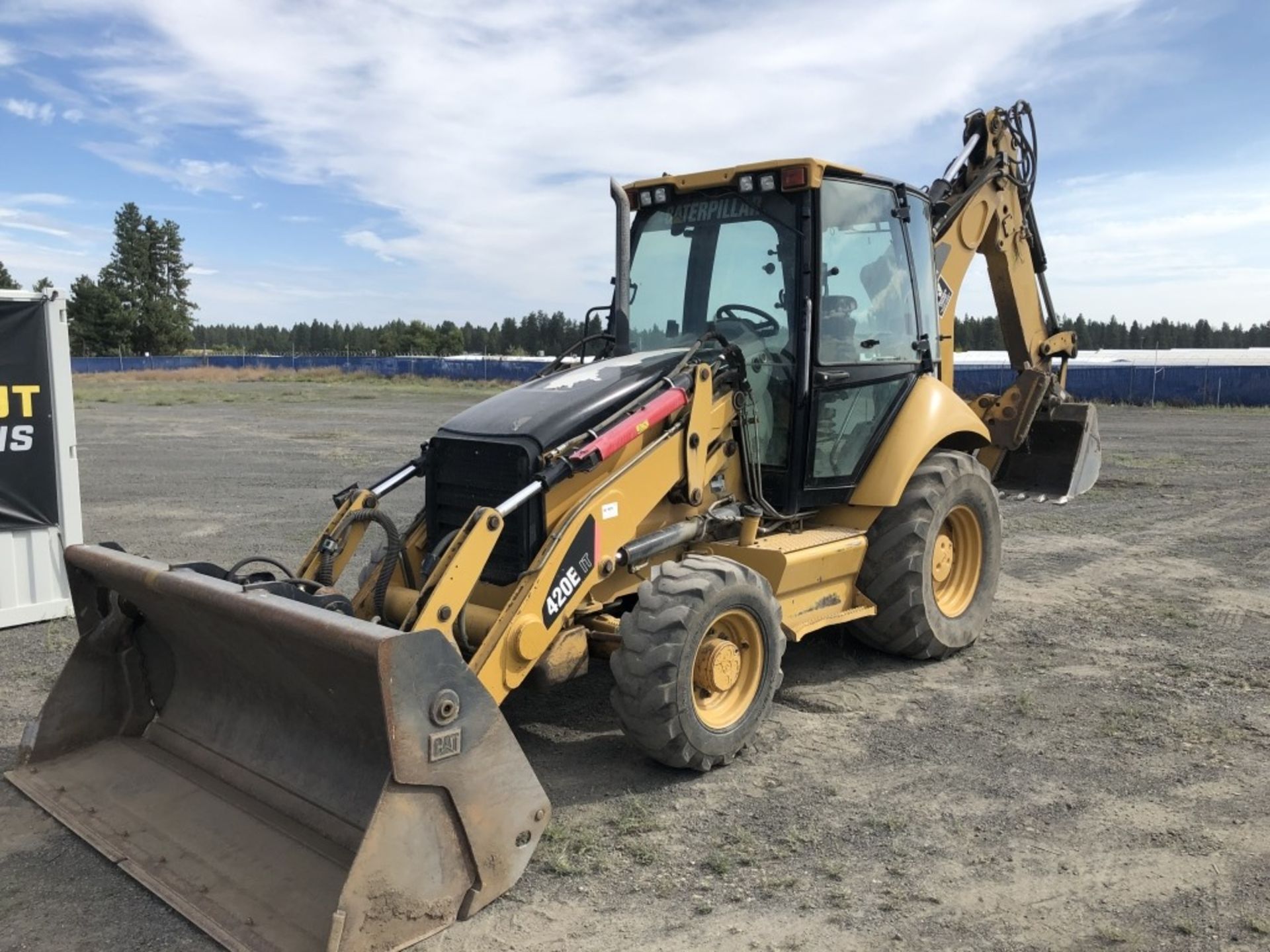 2008 Caterpillar 420E IT 4x4 Loader Backhoe - Image 2 of 32