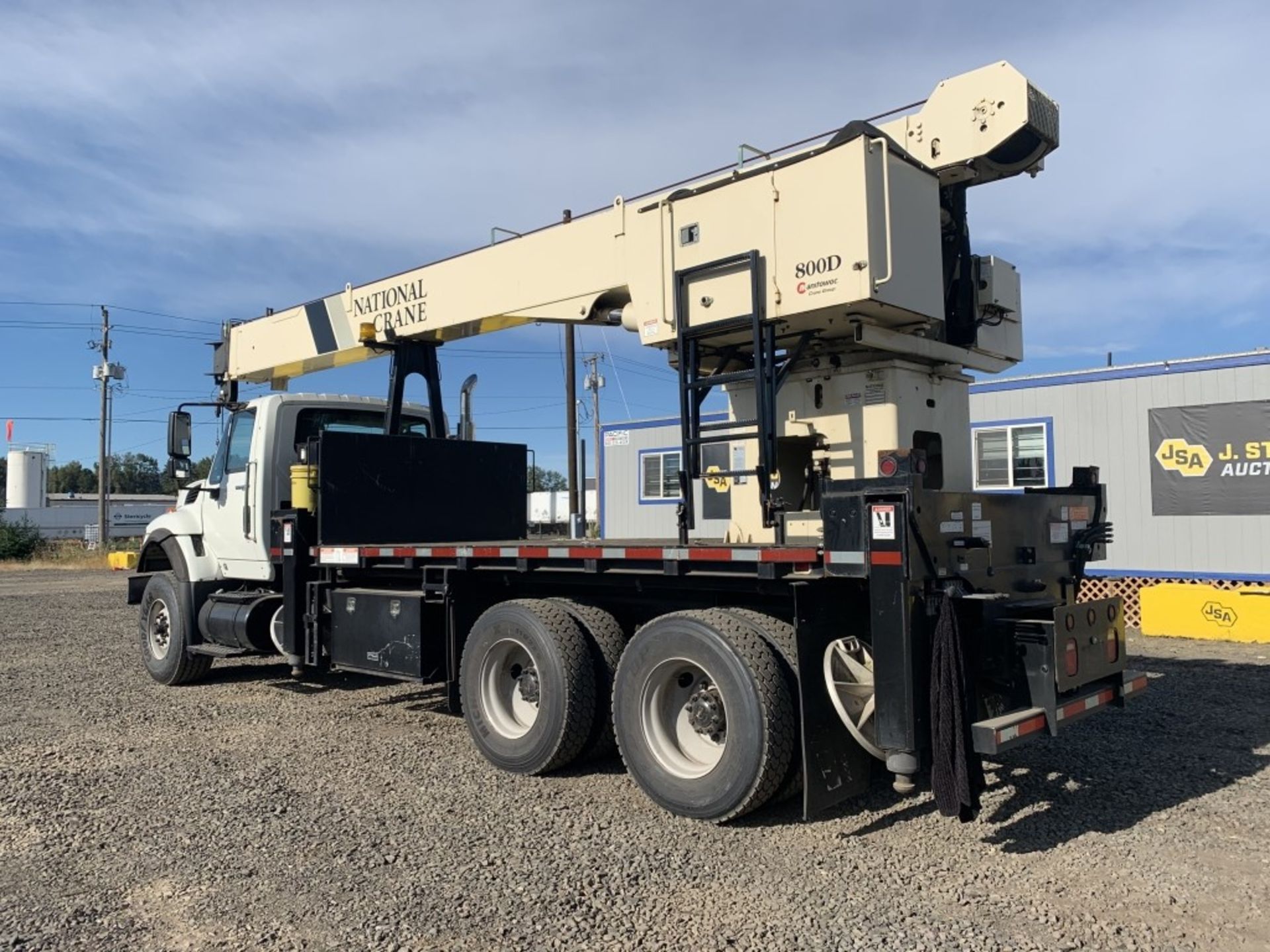 2008 International 7600 Workstar T/A Crane Truck - Image 3 of 53