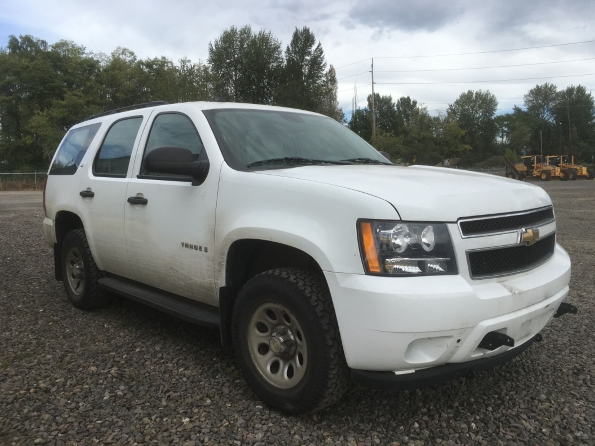 2008 Chevrolet Tahoe 4x4 SUV - Image 2 of 18